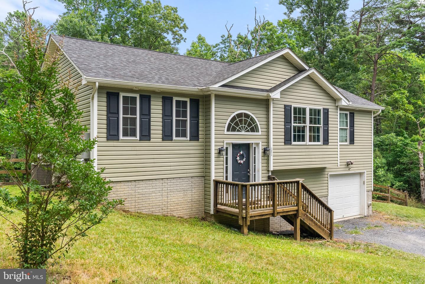 171 Martins Farm Rd