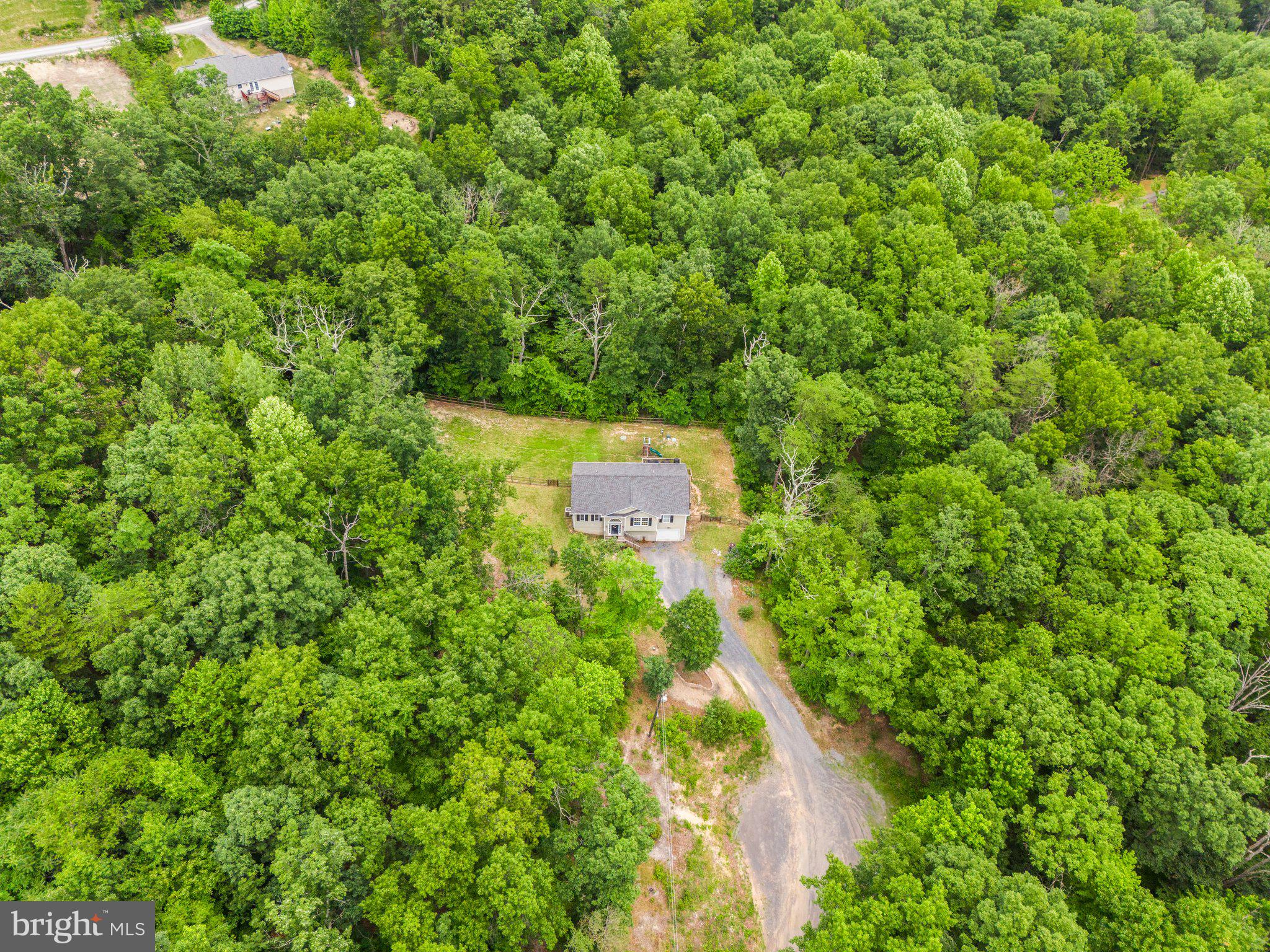 171 Martins Farm Rd