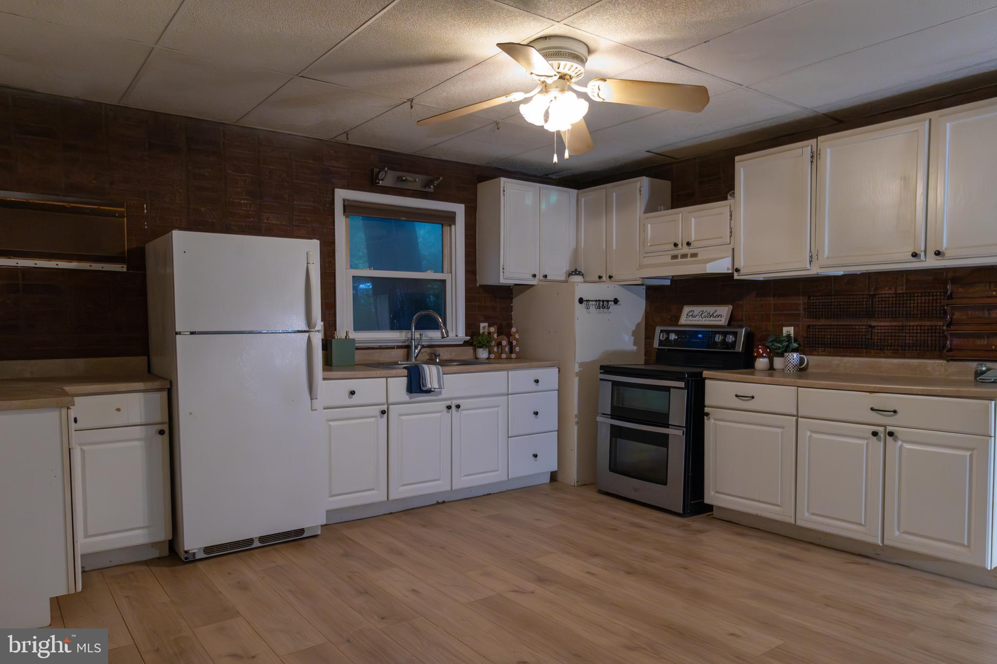 1664 High Top Rd