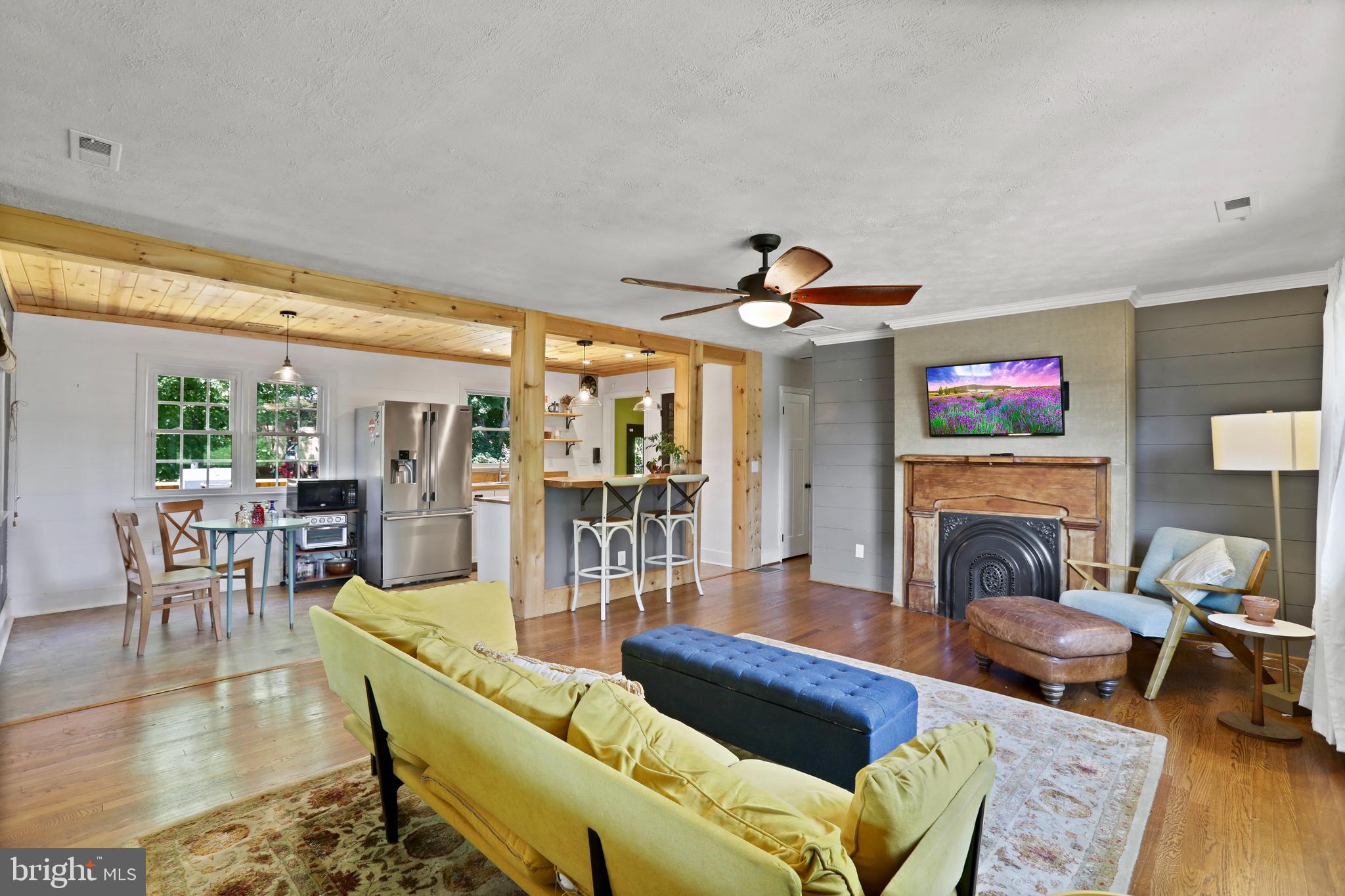 1022 Braxton Rd