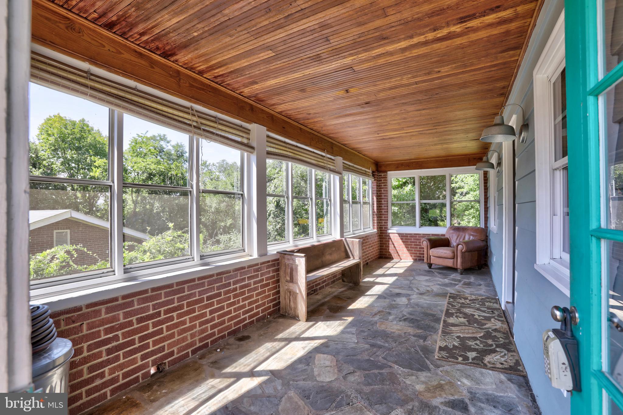 1022 Braxton Rd