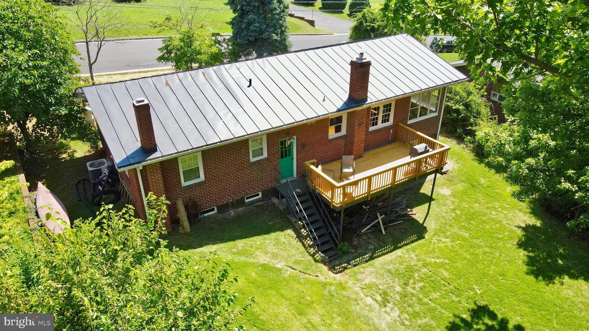 1022 Braxton Rd