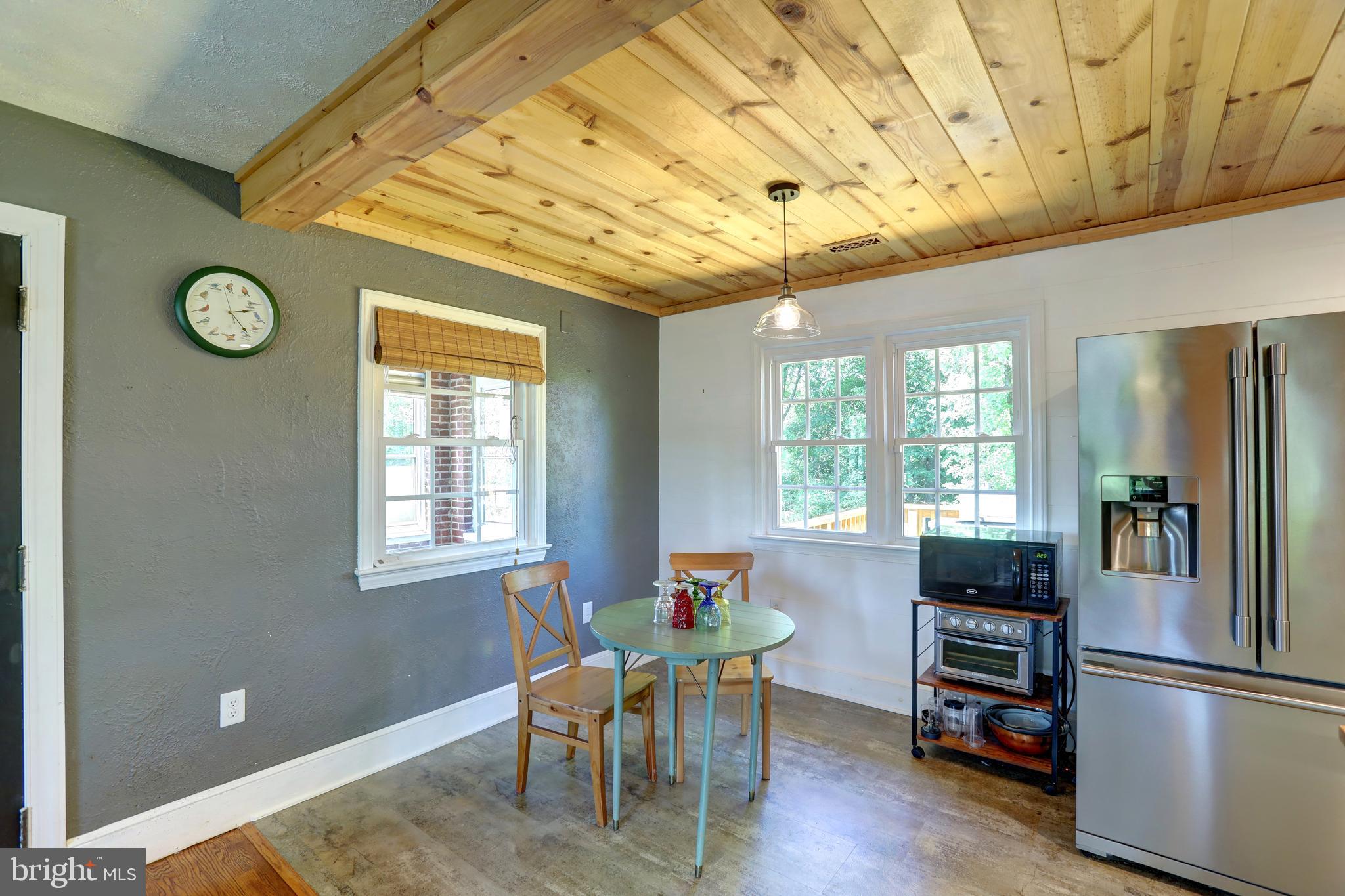 1022 Braxton Rd
