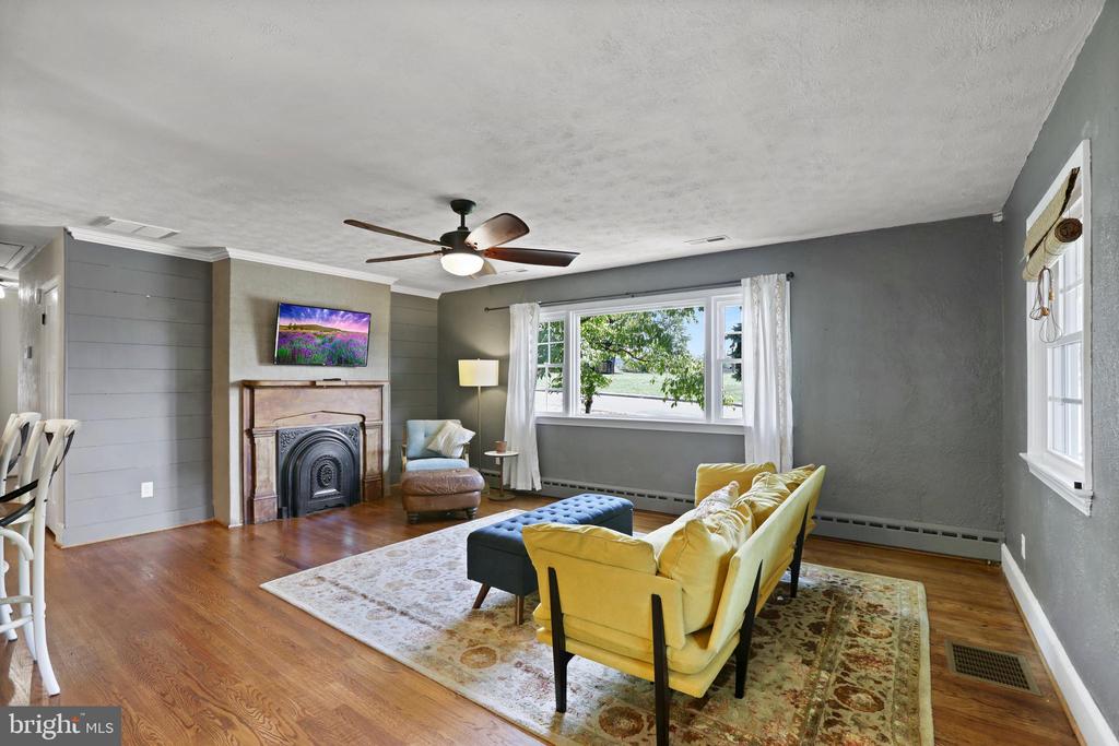 1022 Braxton Rd