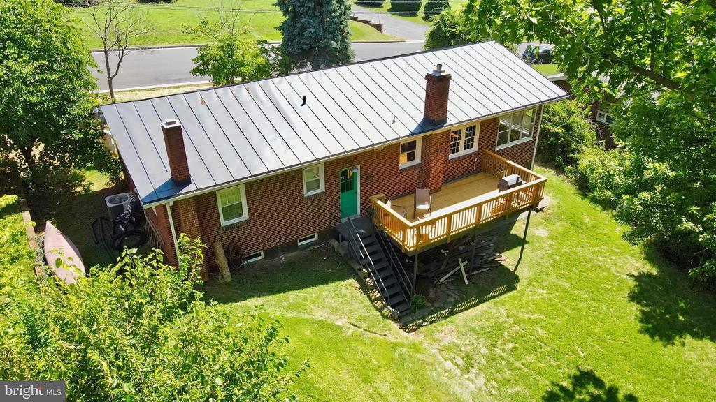 1022 Braxton Rd