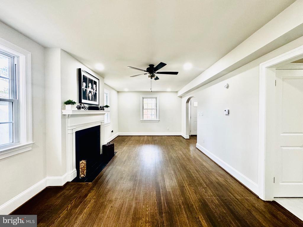 328 Virginia Ave