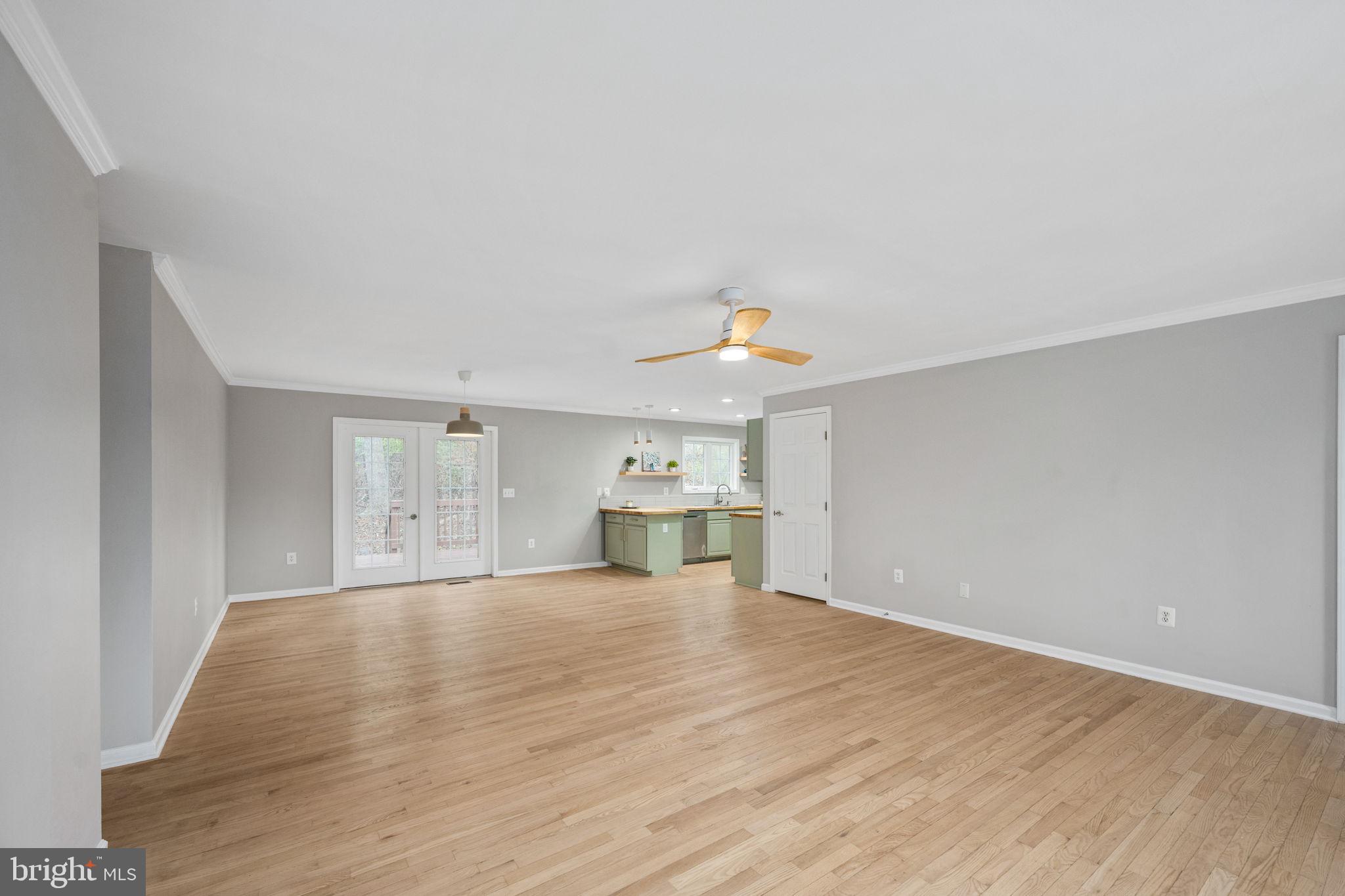 73 Memory Ln