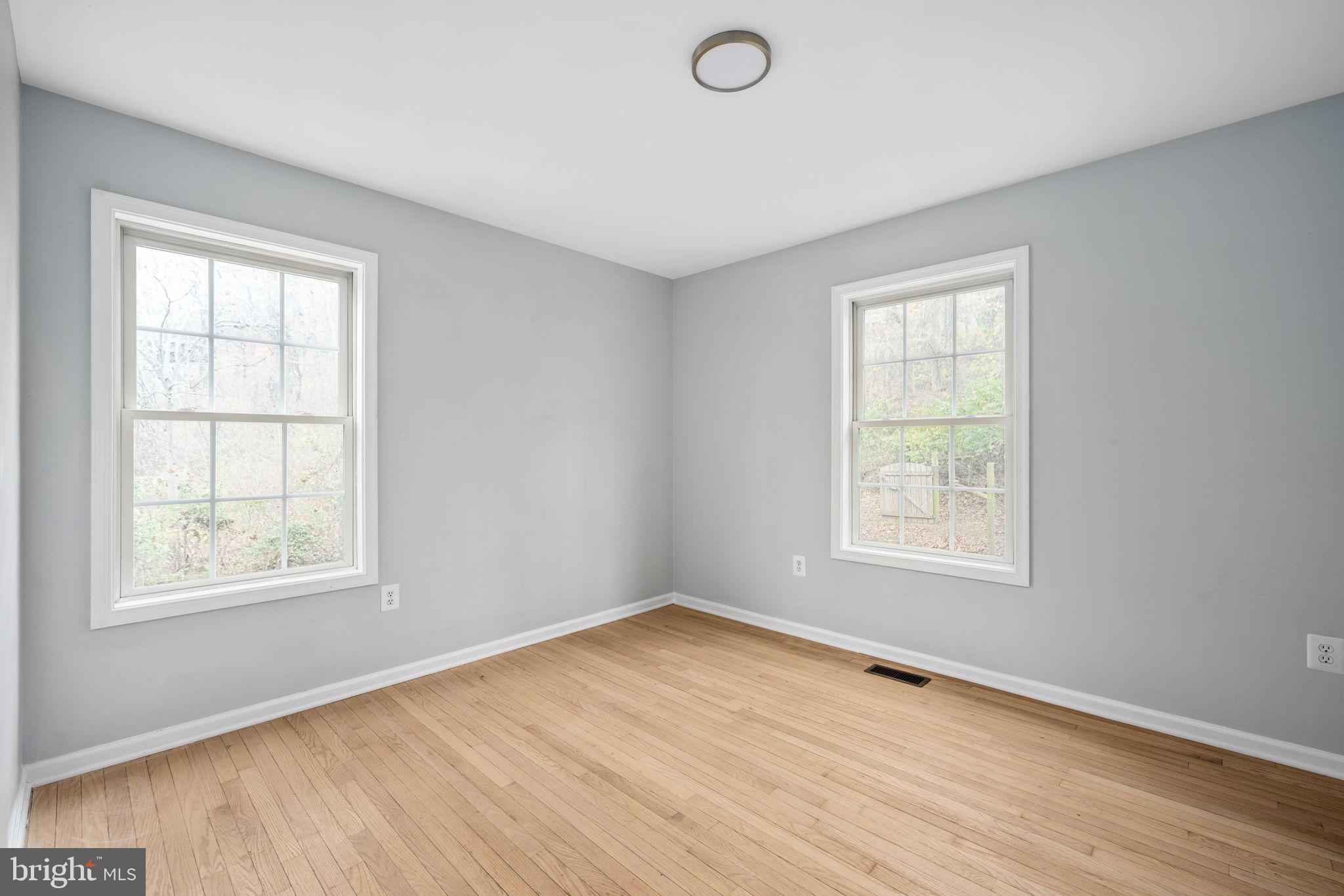 73 Memory Ln