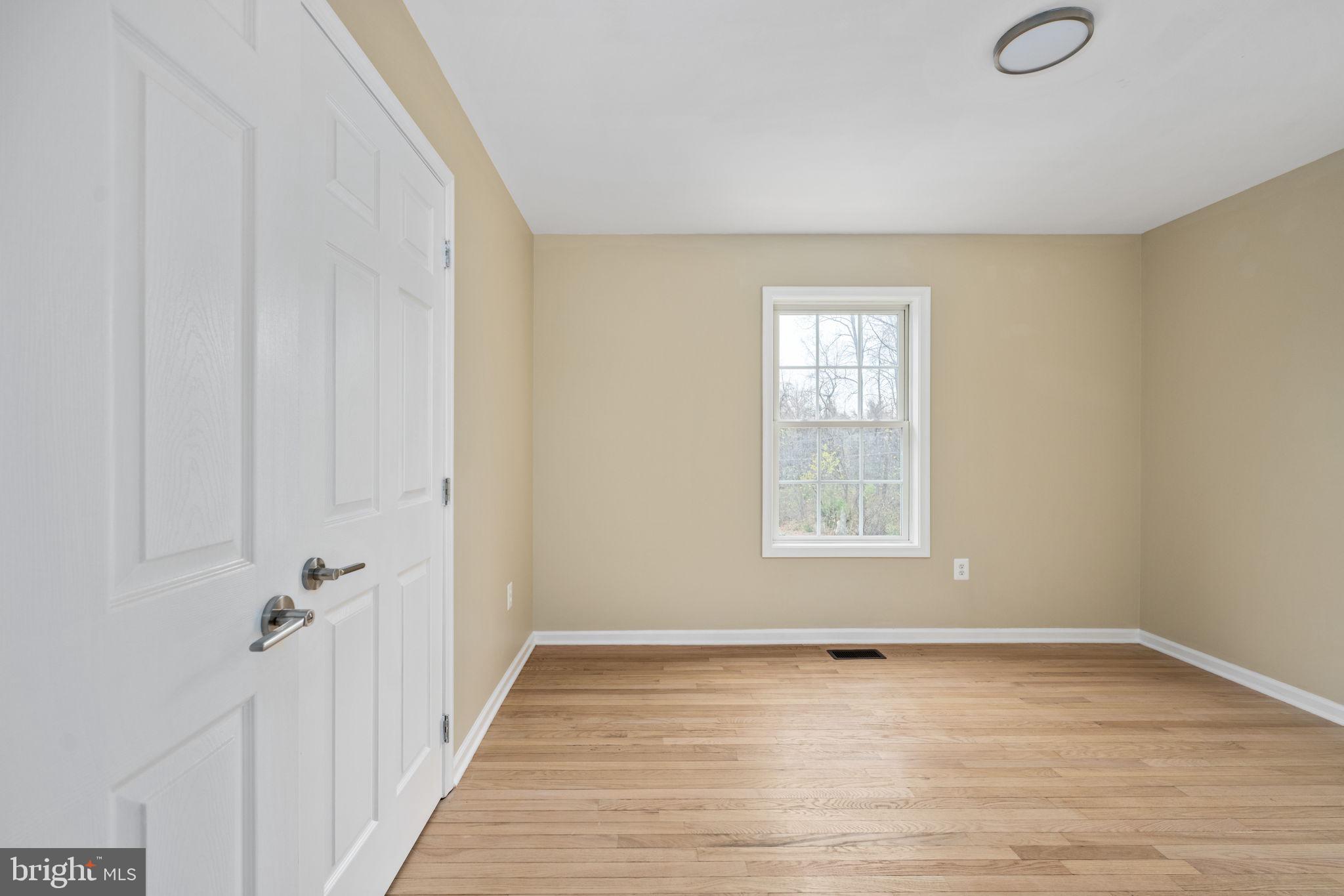 73 Memory Ln