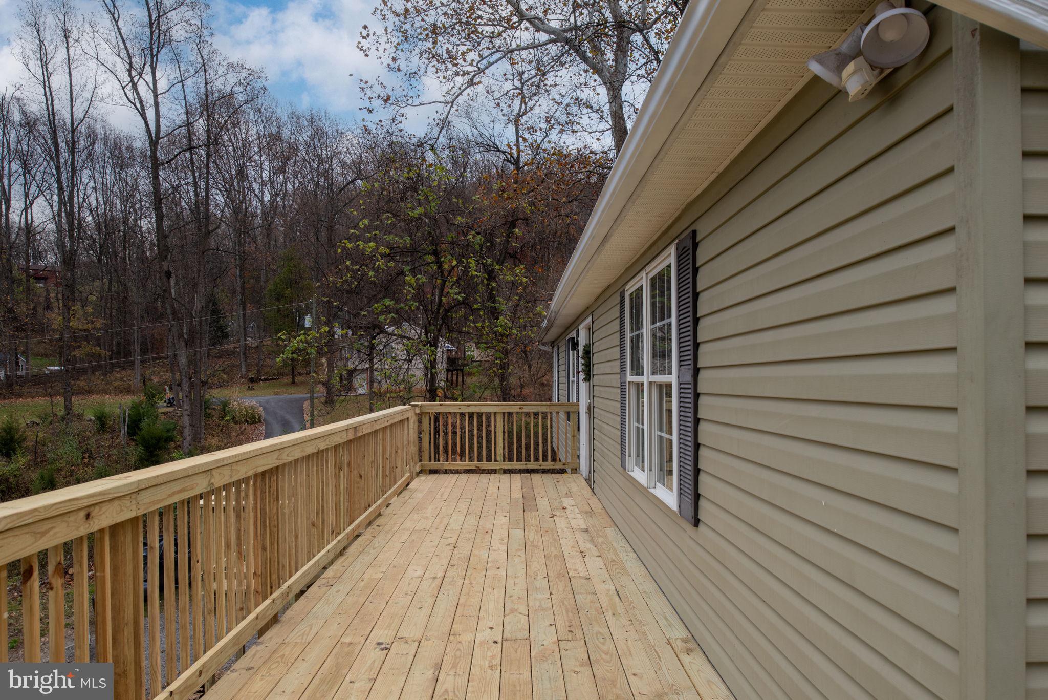 73 Memory Ln