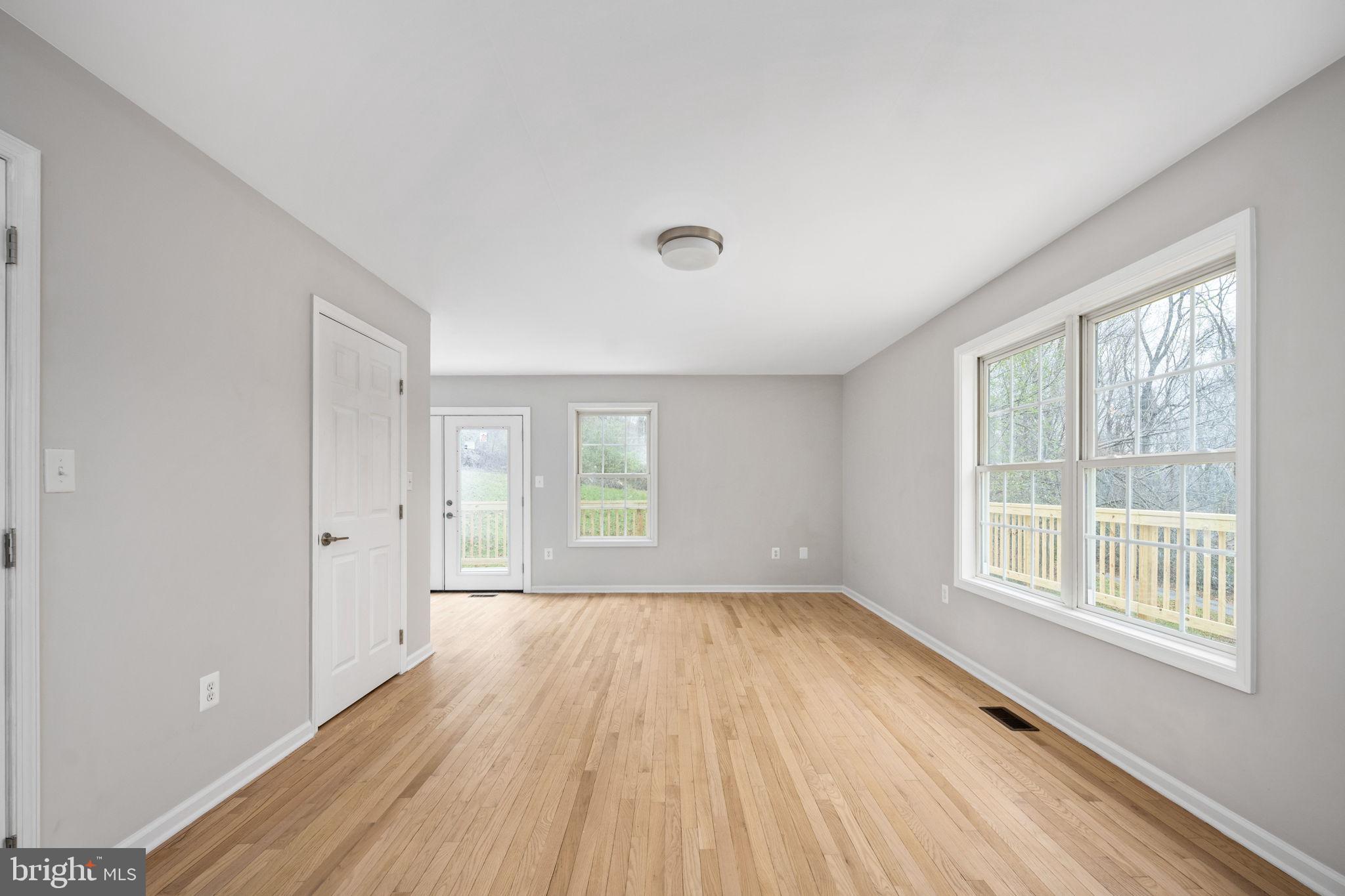 73 Memory Ln