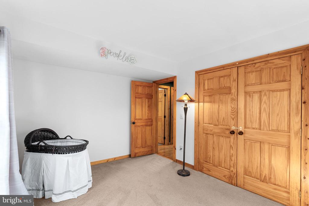 323 Alpine Dr