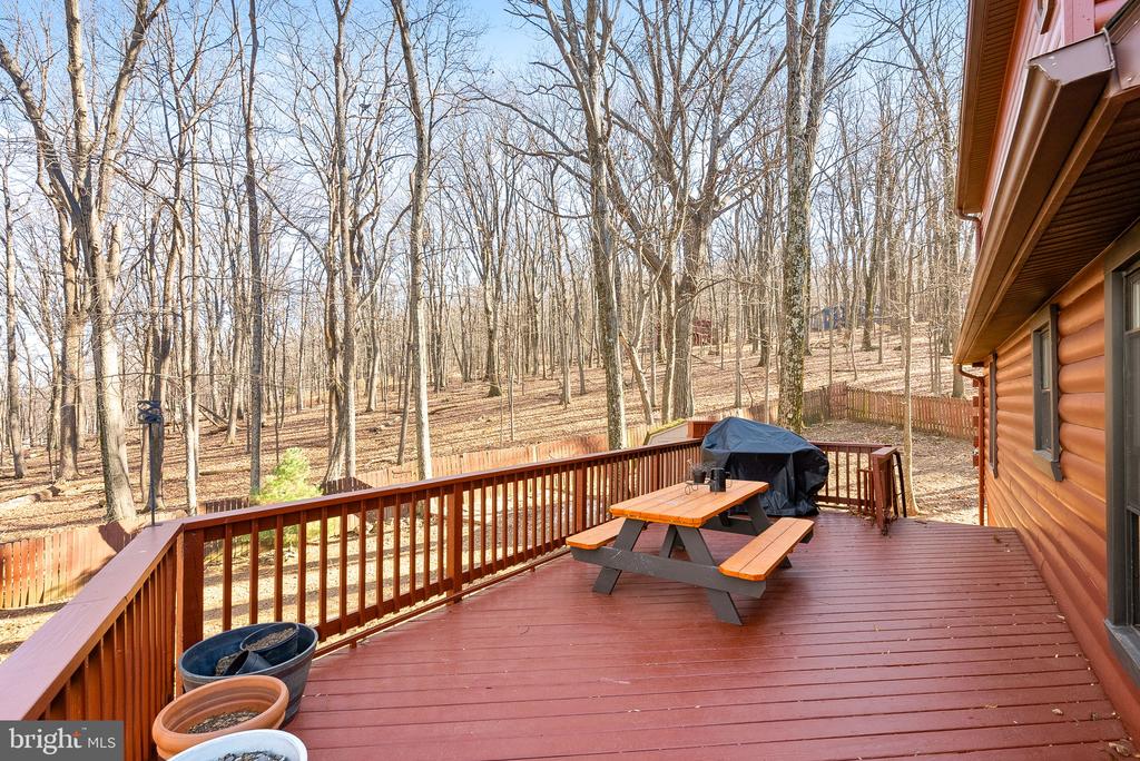 323 Alpine Dr