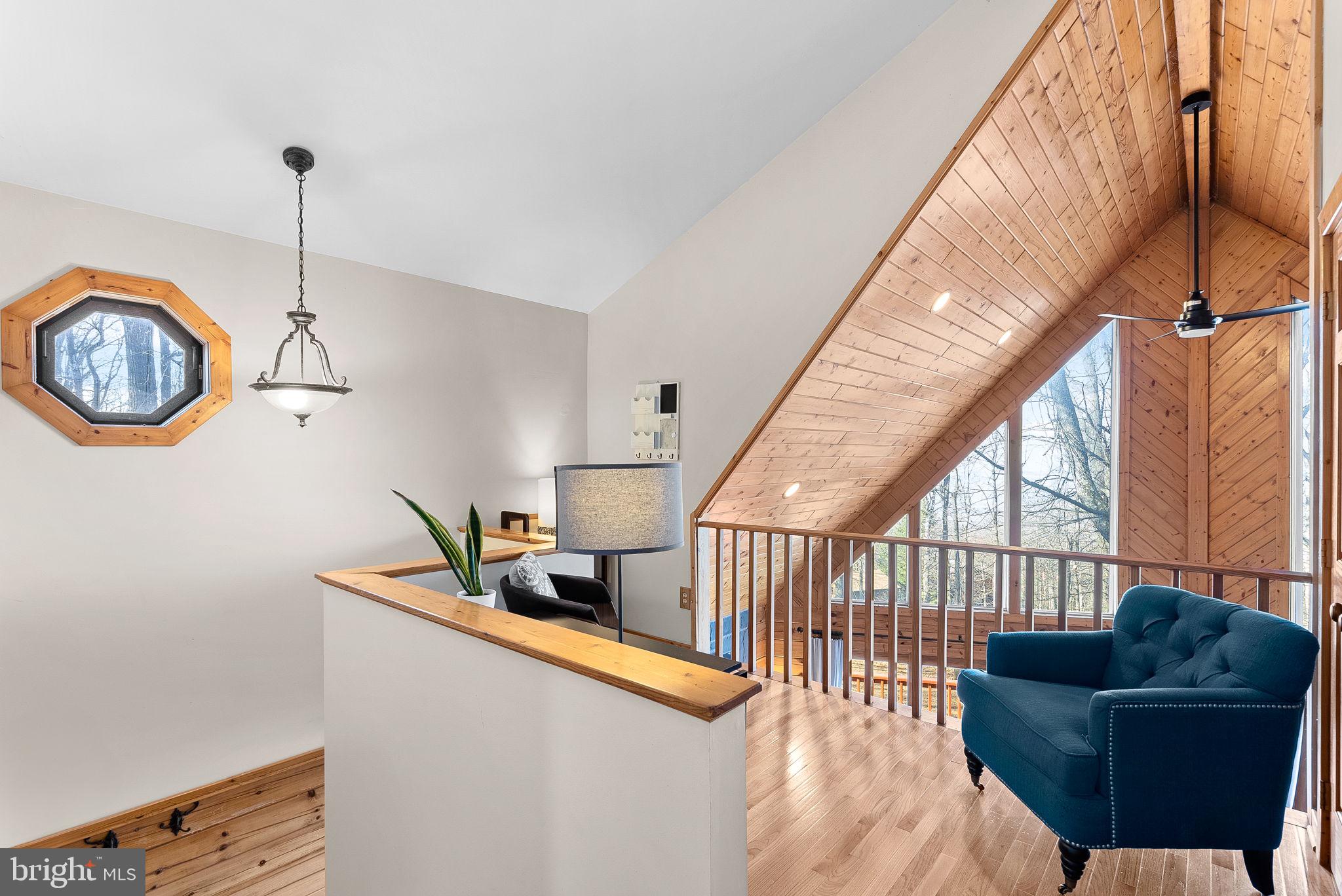 323 Alpine Dr