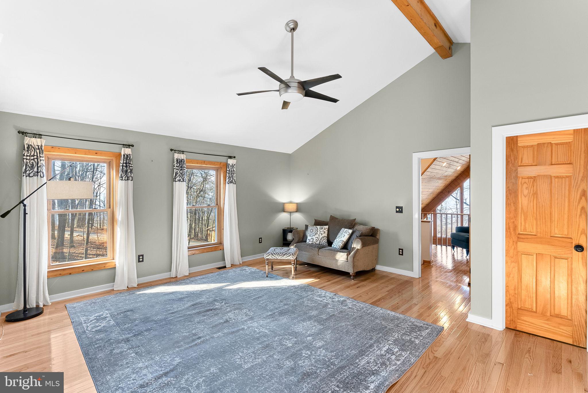 323 Alpine Dr