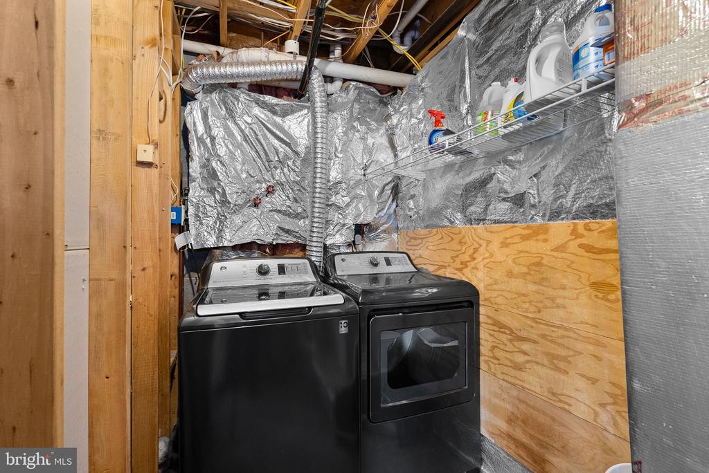 323 Alpine Dr