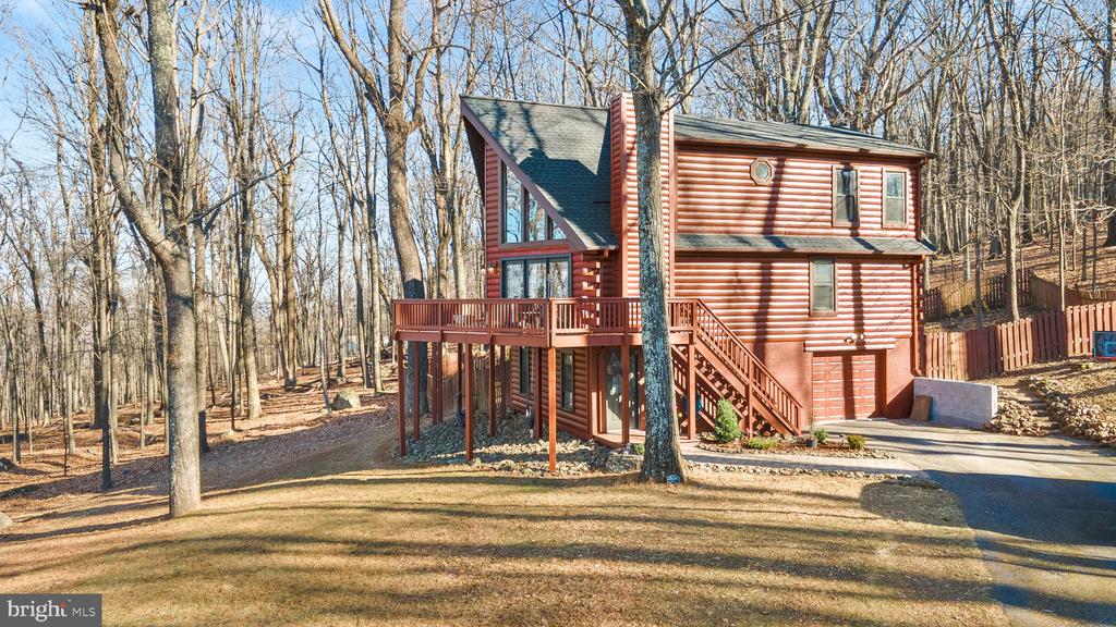 323 Alpine Dr