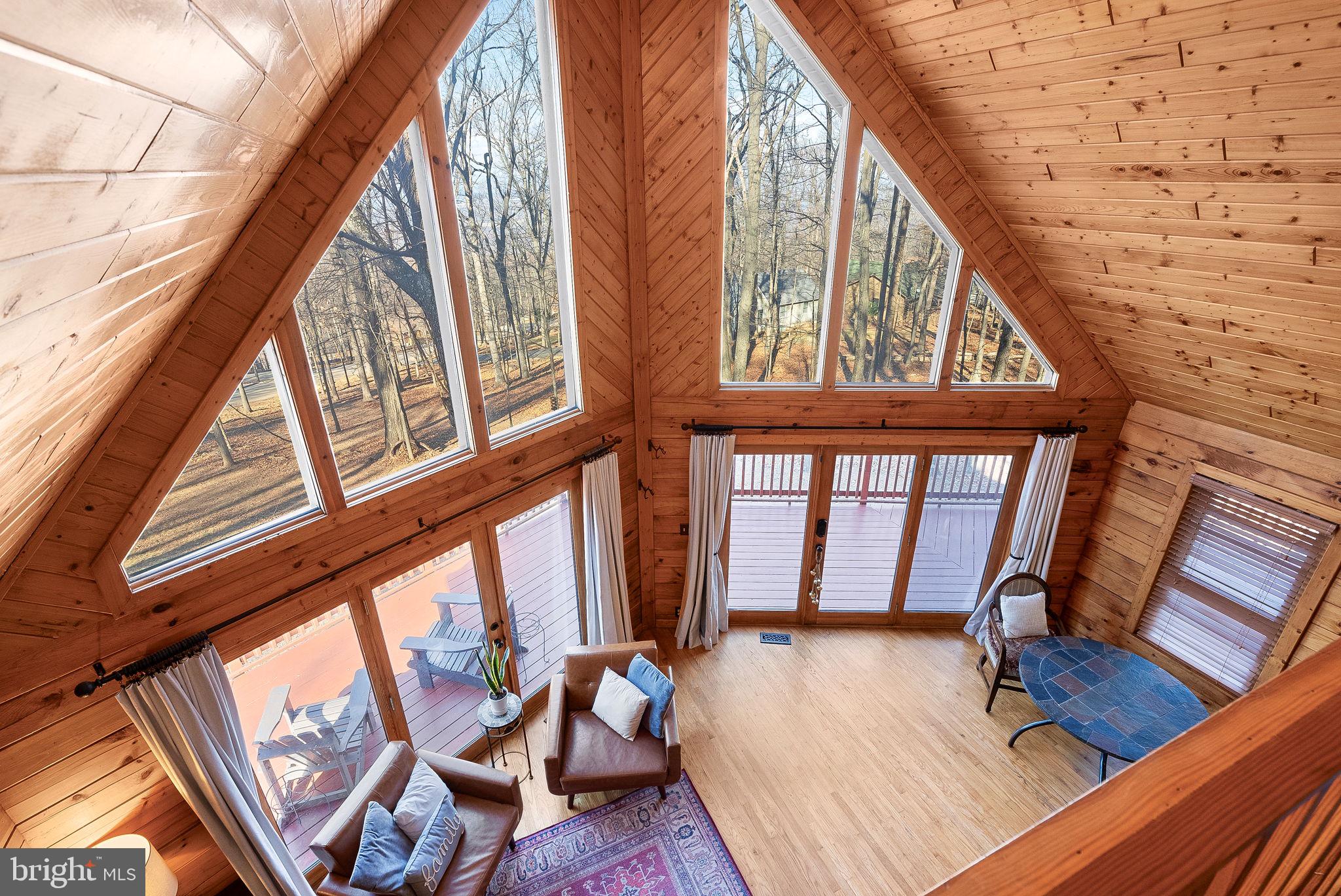 323 Alpine Dr