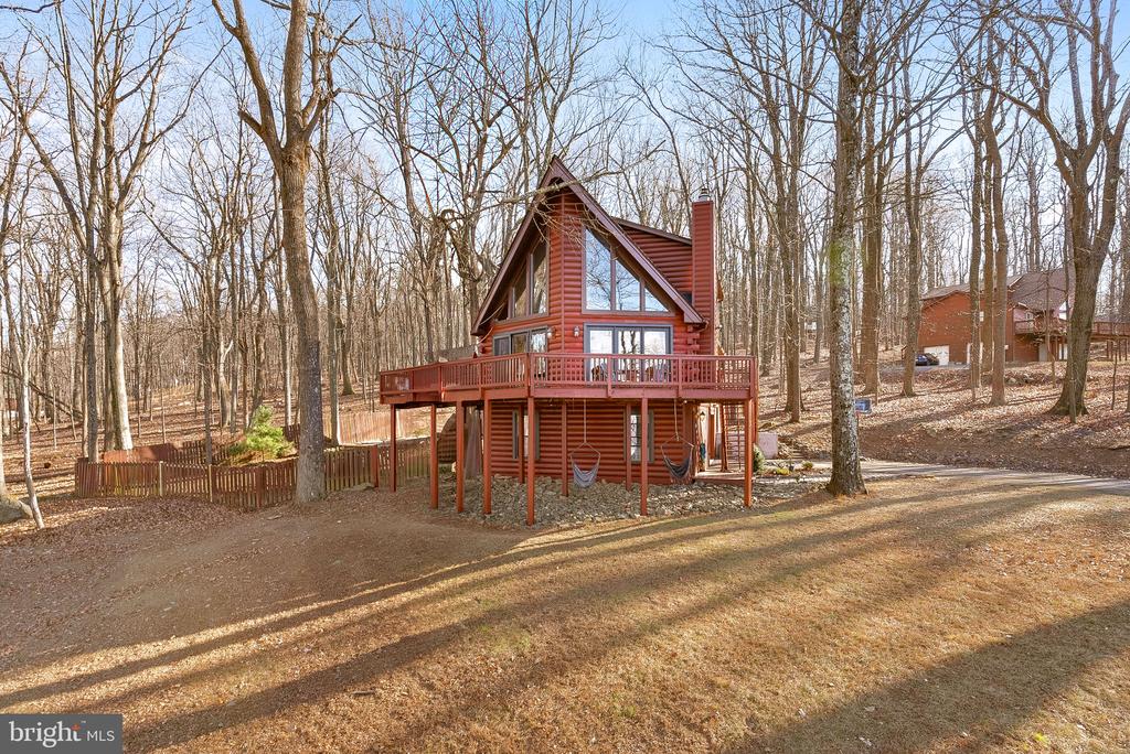 323 Alpine Dr