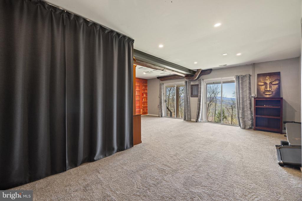 601 Shenandoah Valley Dr