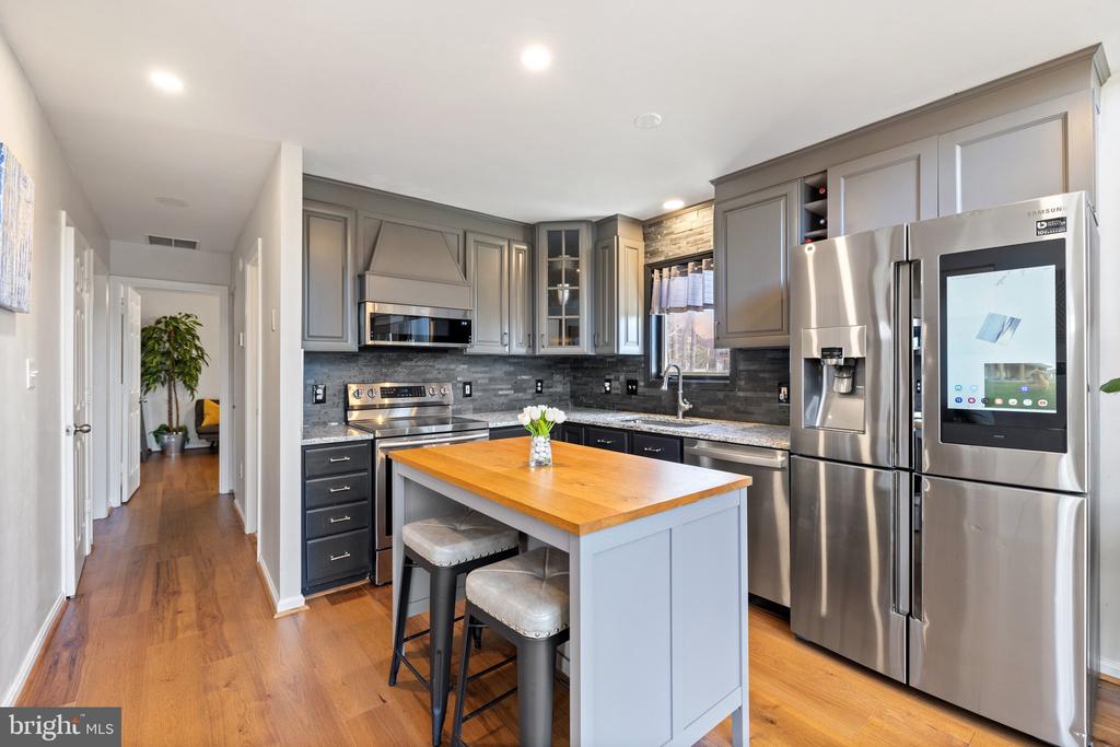 601 Shenandoah Valley Dr