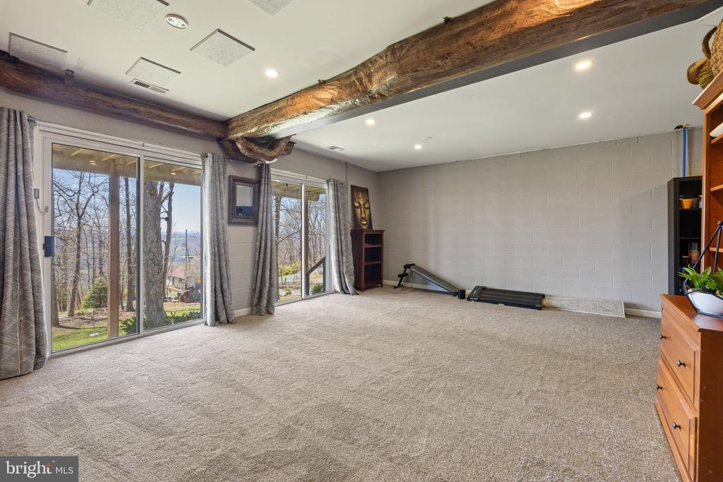 601 Shenandoah Valley Dr