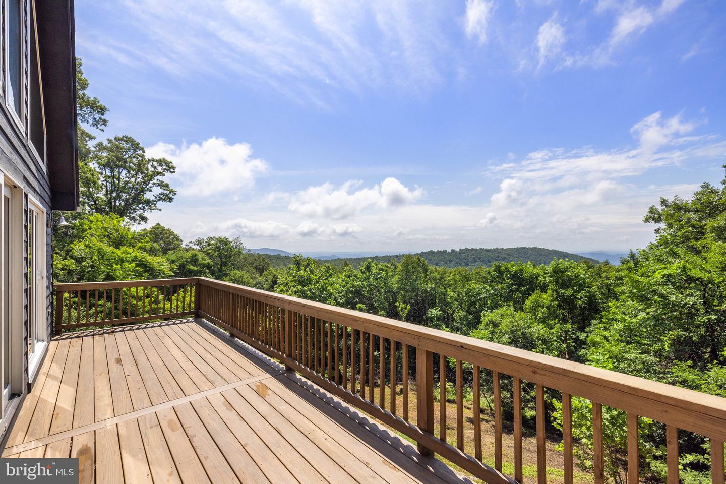 728 Shenandoah Valley Dr