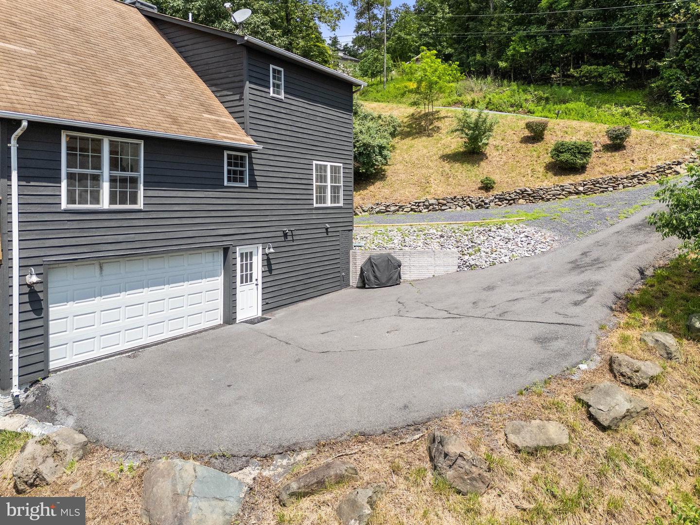728 Shenandoah Valley Dr