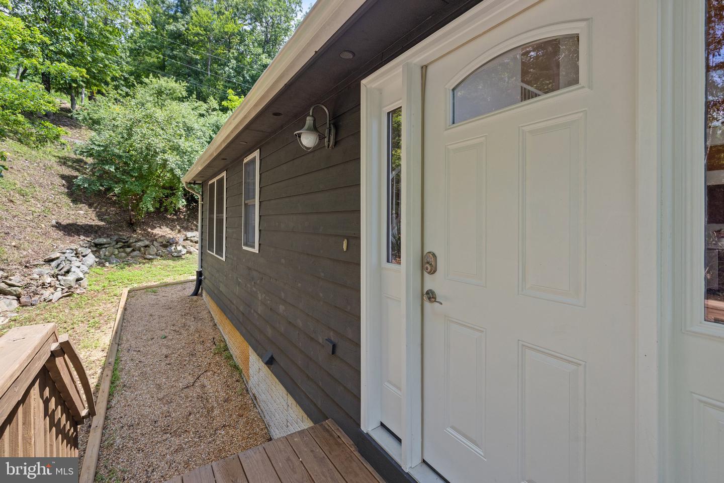 728 Shenandoah Valley Dr