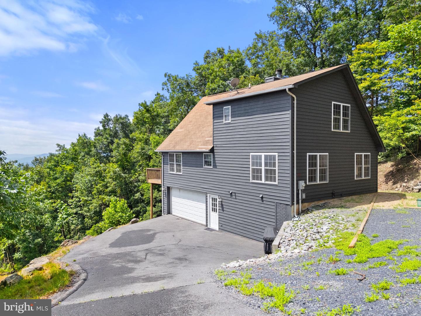 728 Shenandoah Valley Dr