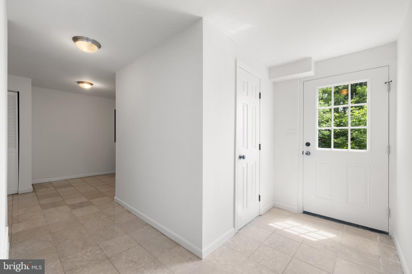 728 Shenandoah Valley Dr