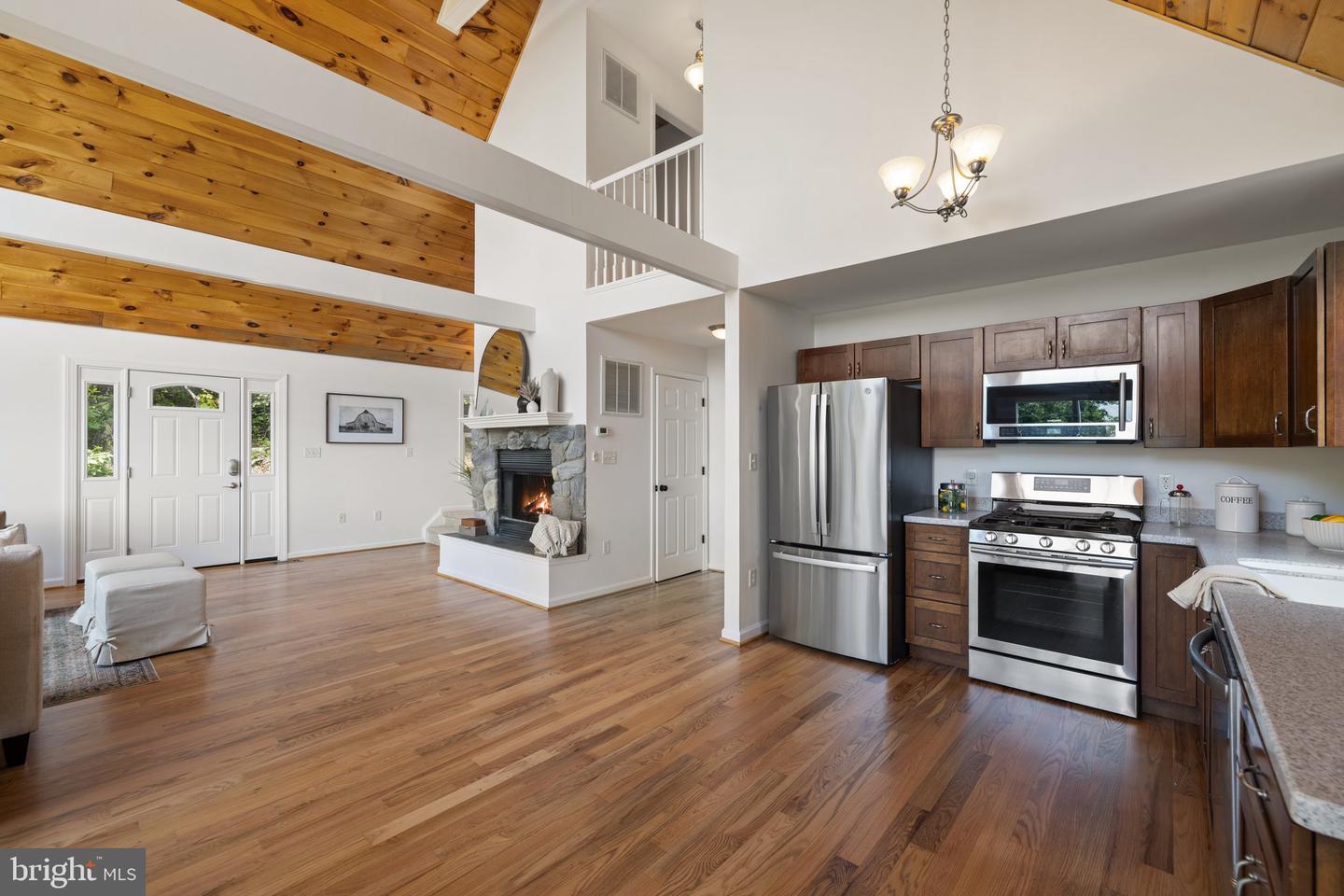 728 Shenandoah Valley Dr