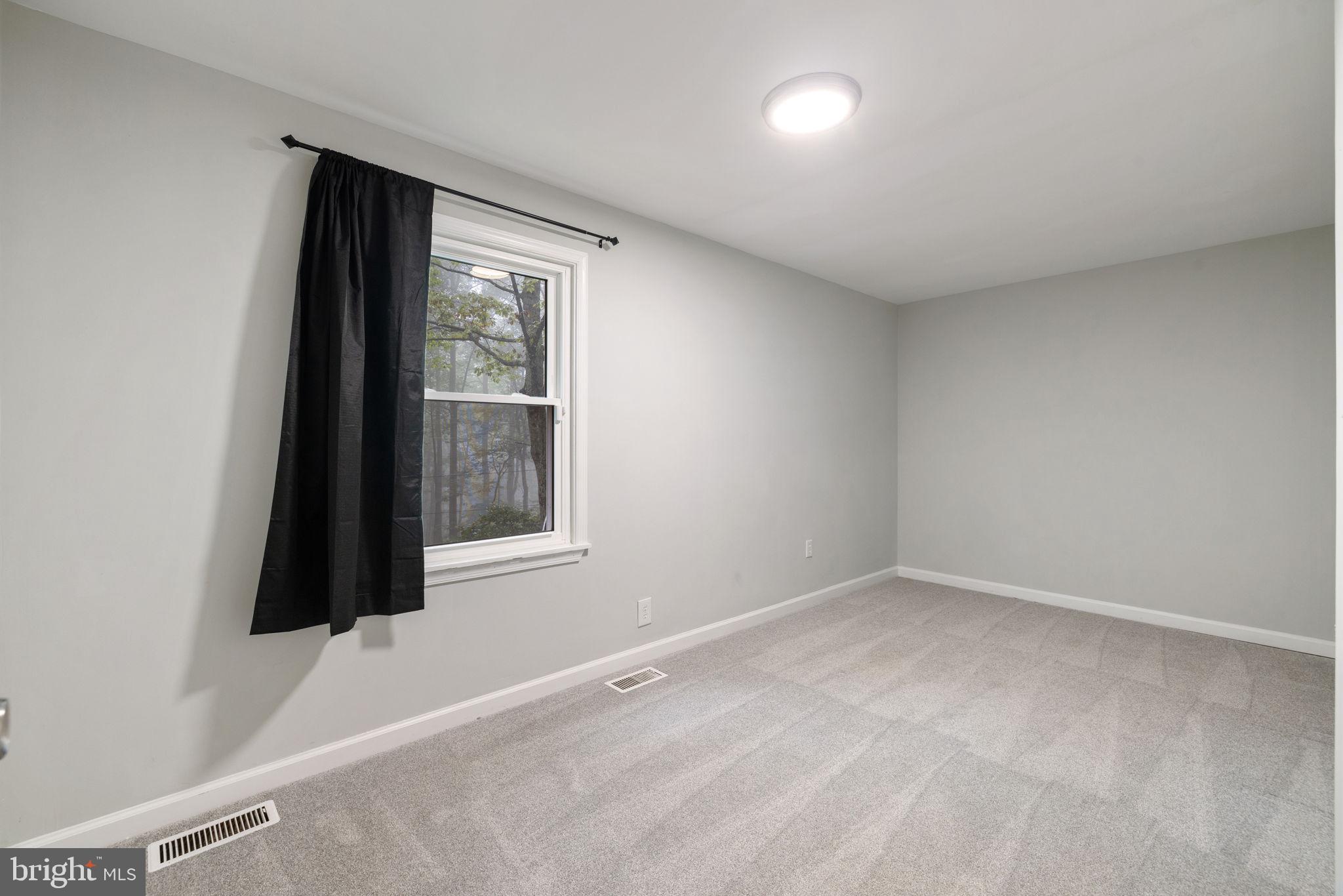 247 Marsden Heights Rd