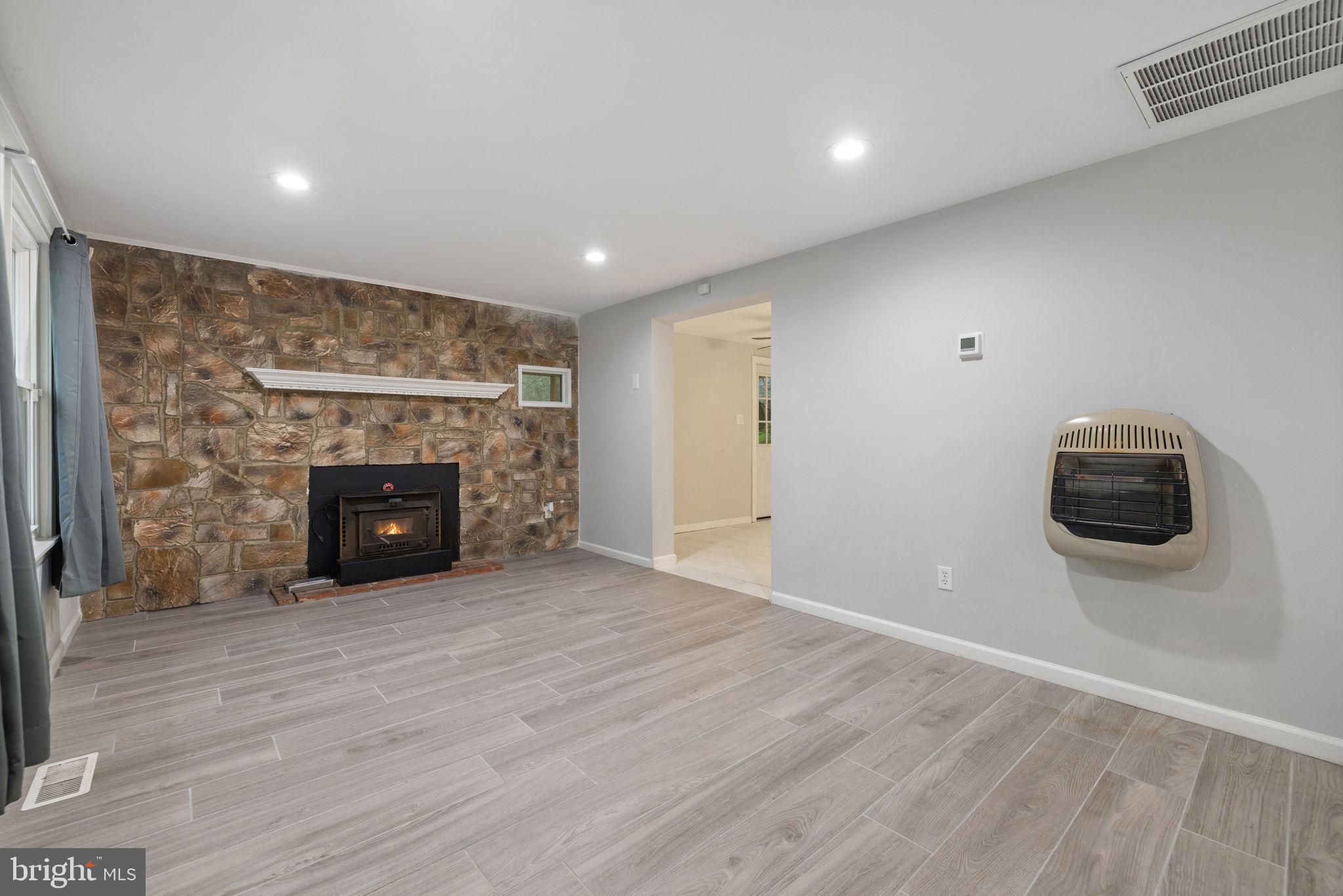 247 Marsden Heights Rd