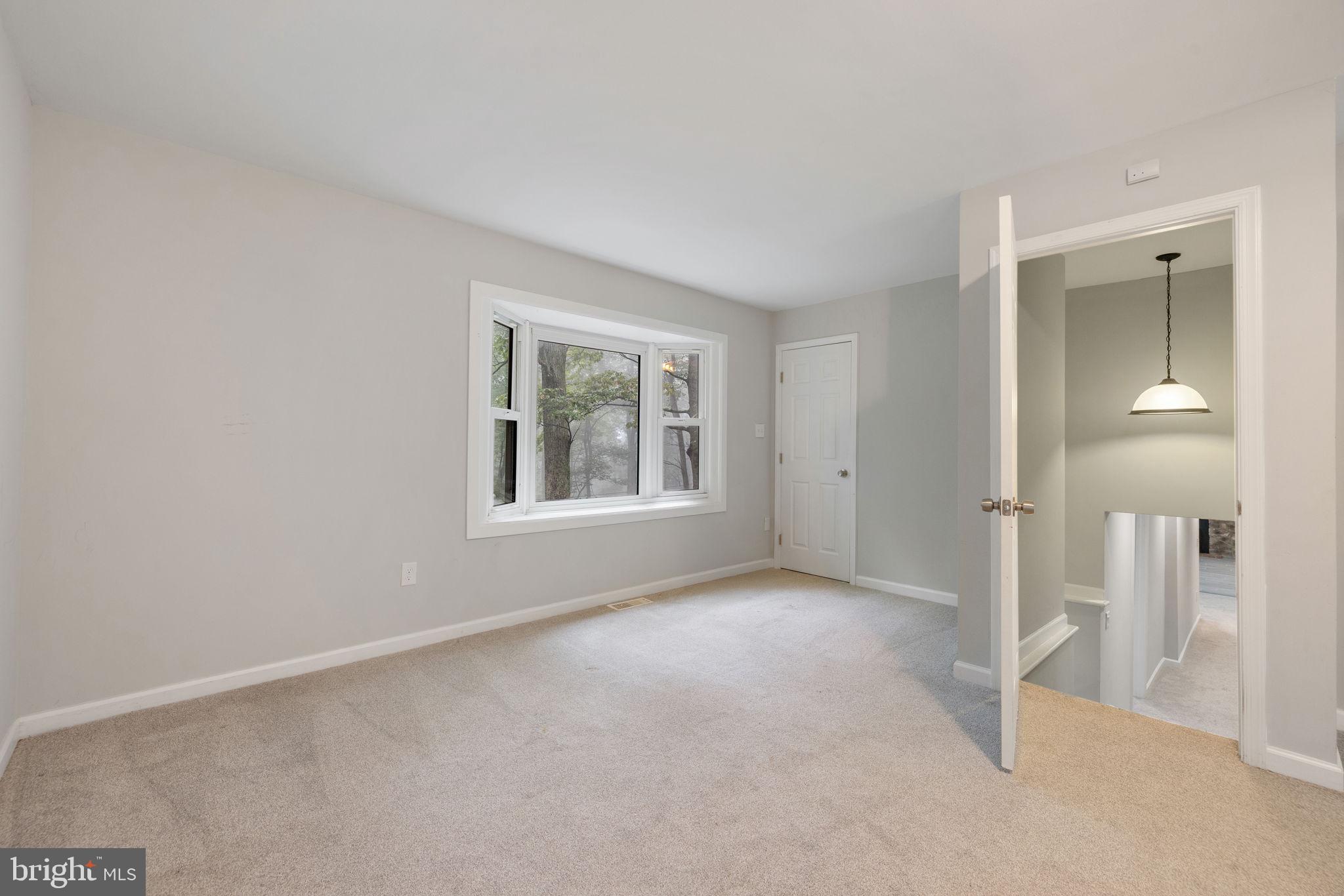 247 Marsden Heights Rd