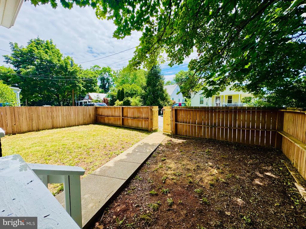 310 FRAZER PLACE