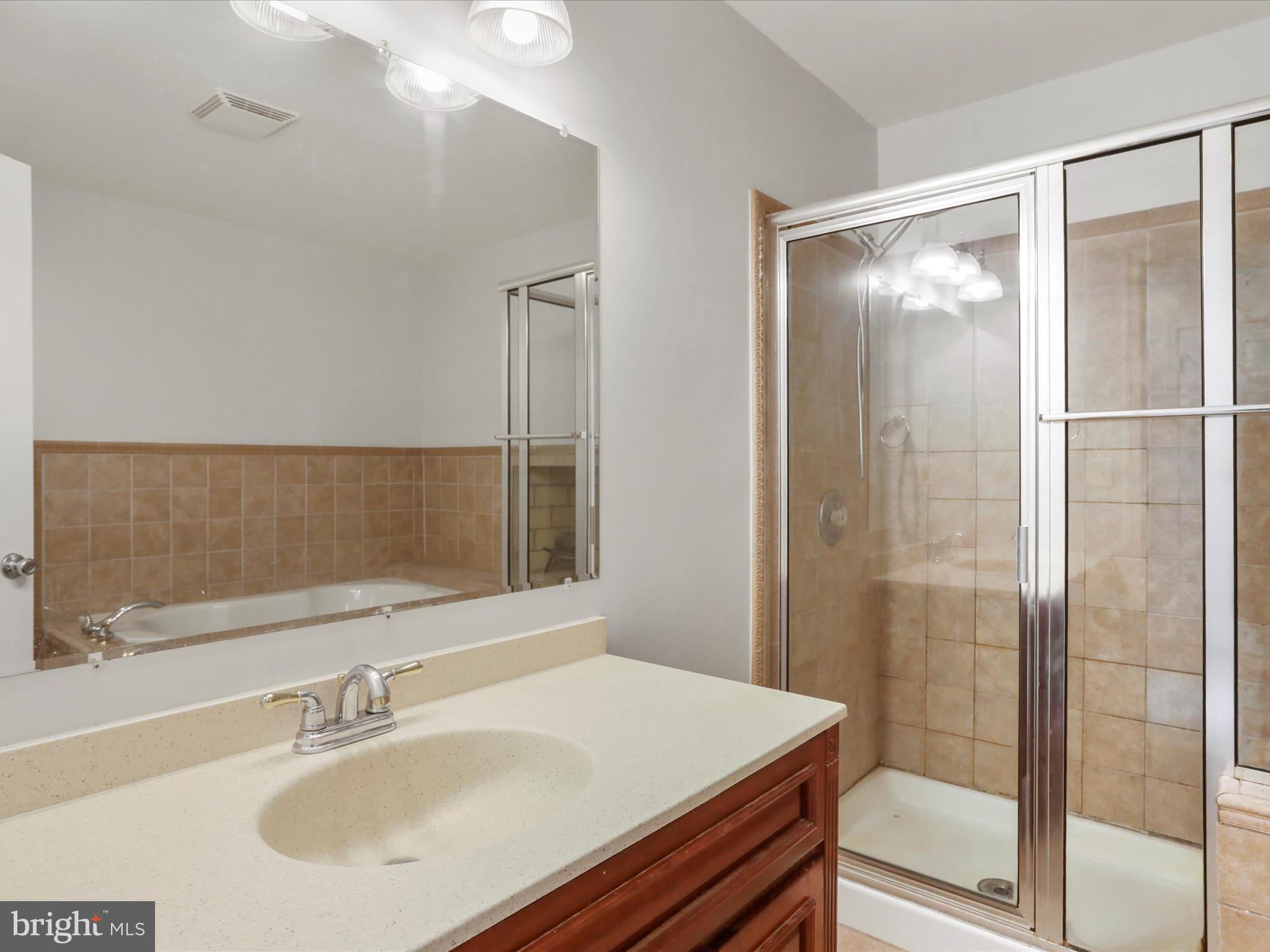 5475 HOWELLSVILLE ROAD