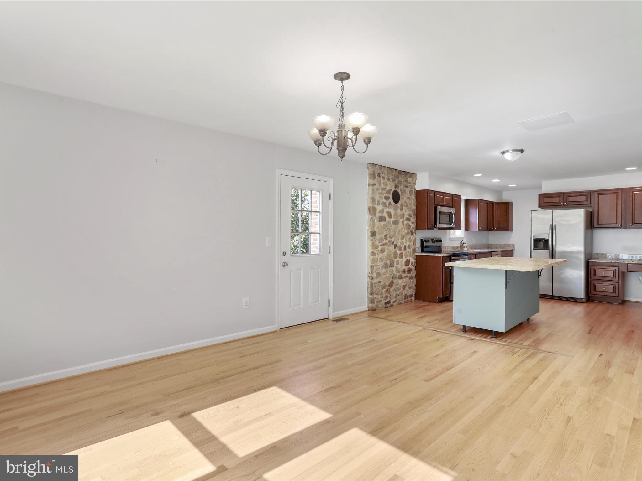 5475 HOWELLSVILLE ROAD