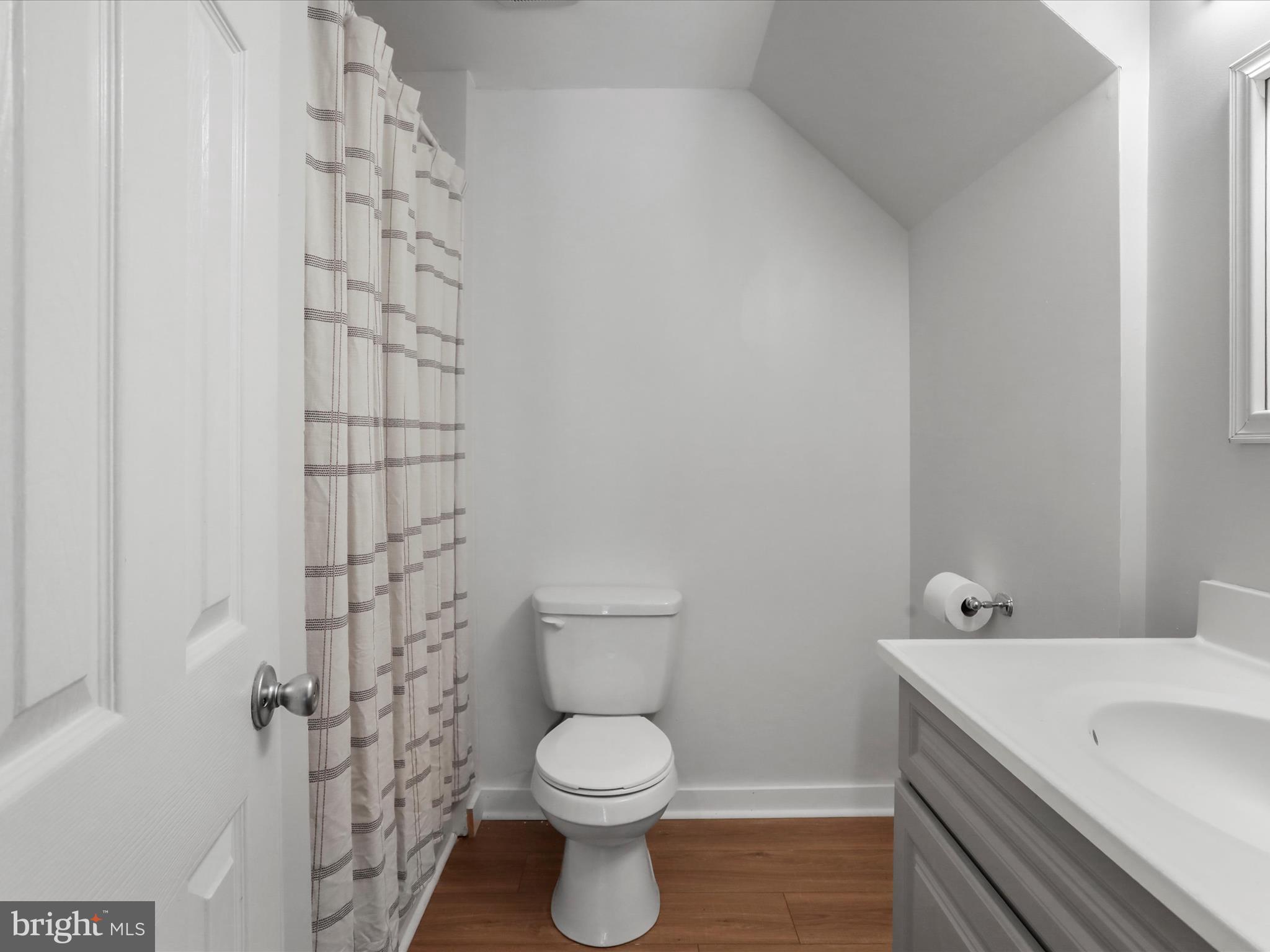 5475 HOWELLSVILLE ROAD