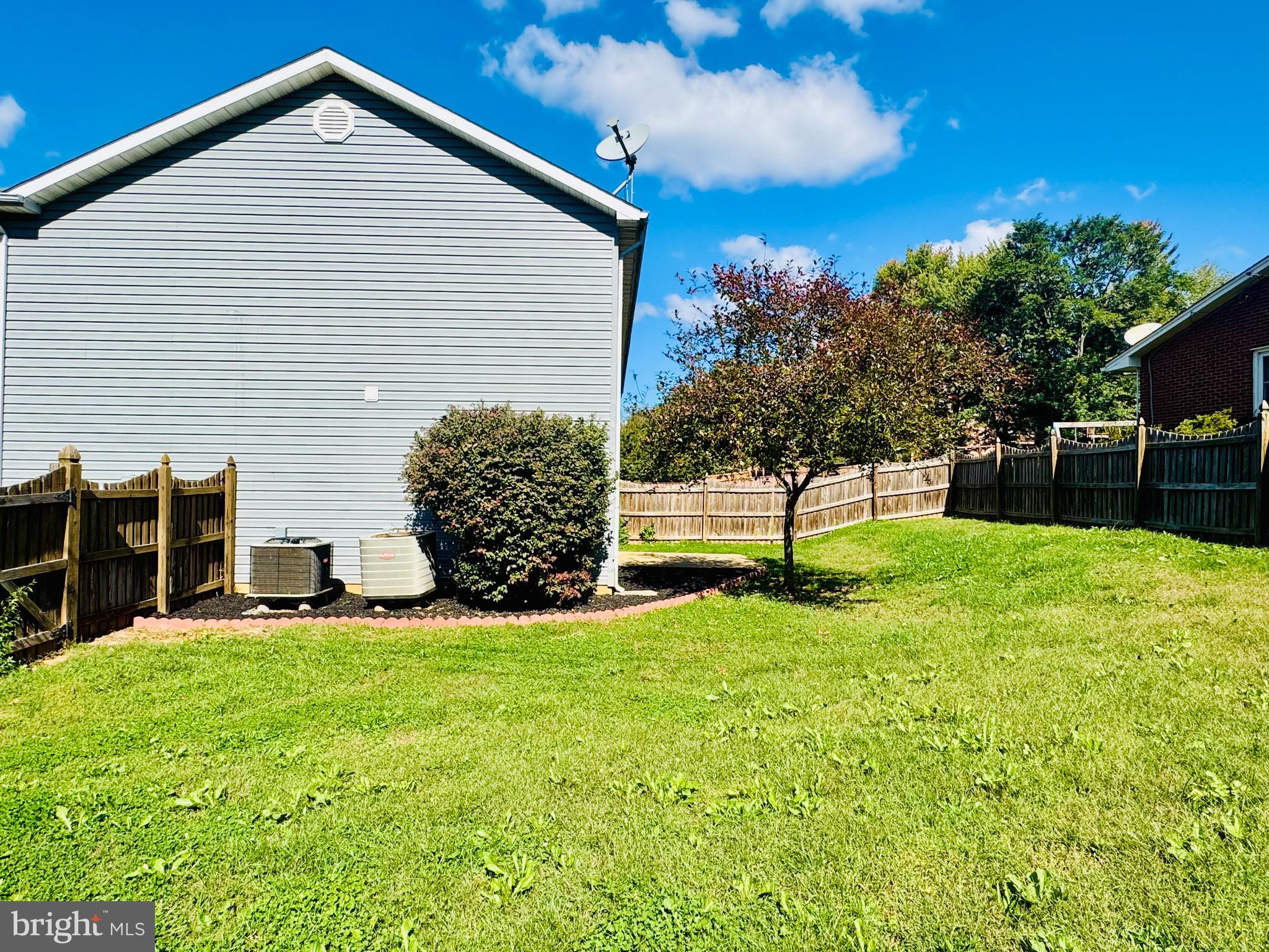 166 KERFOOT AVENUE