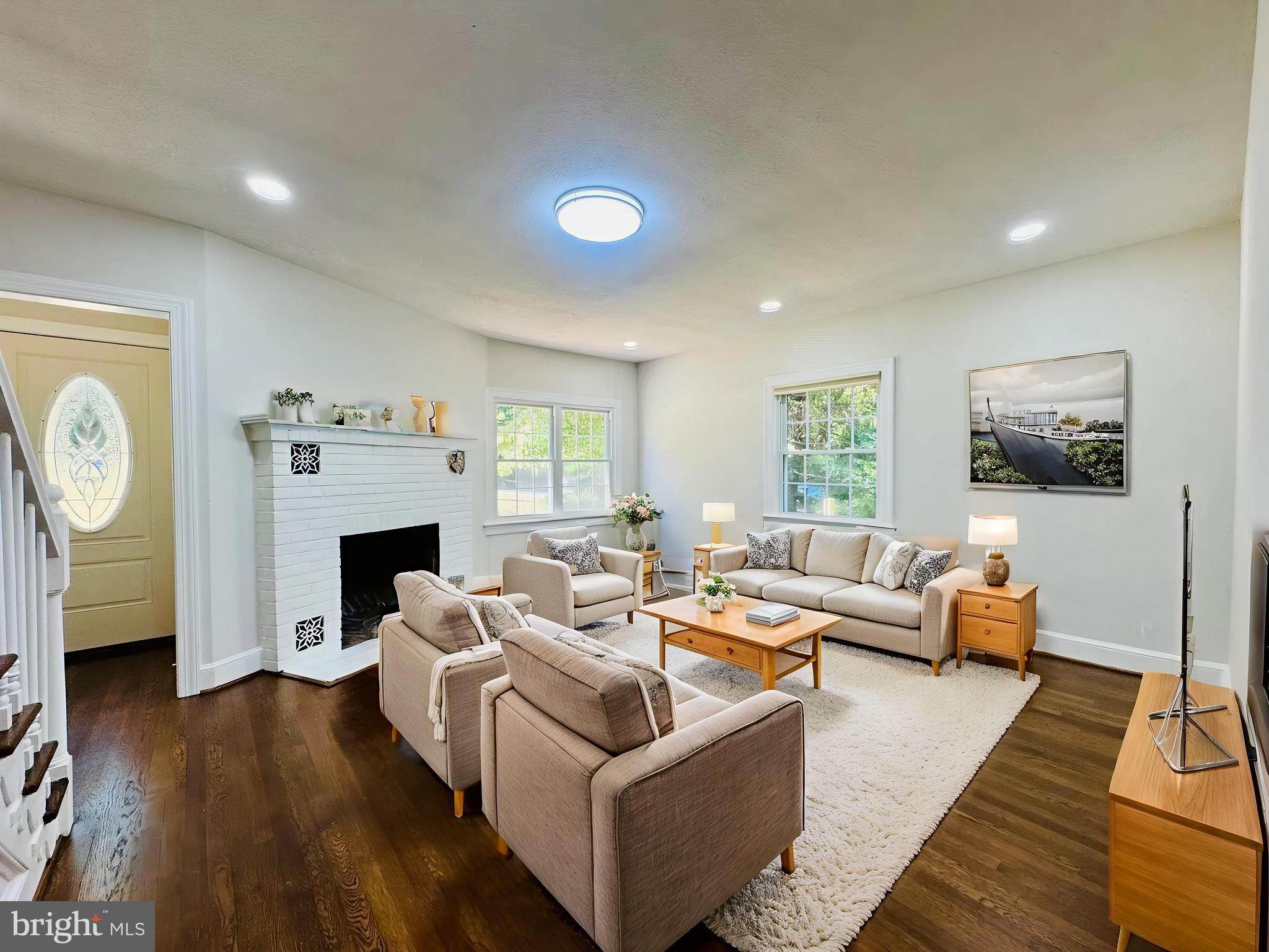 315 VILLA AVENUE