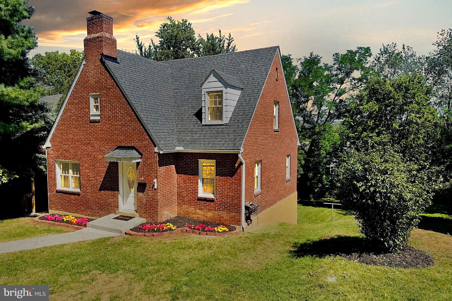 315 VILLA AVENUE