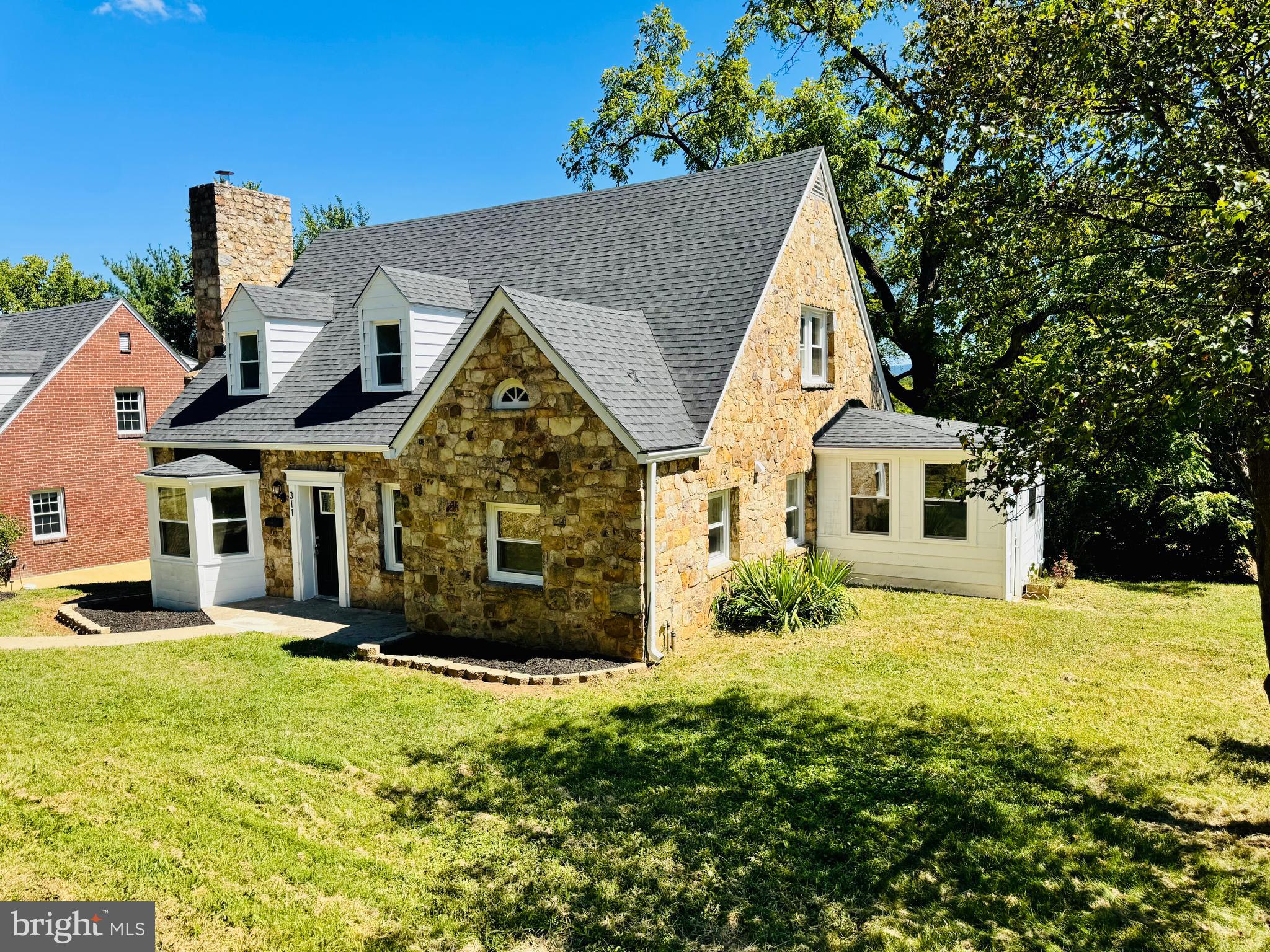 311 VILLA AVENUE