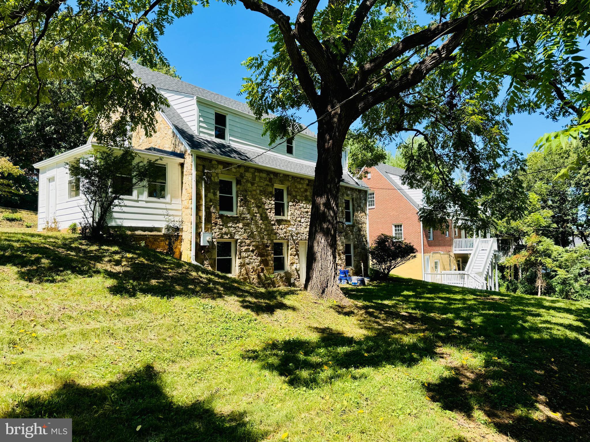 311 VILLA AVENUE
