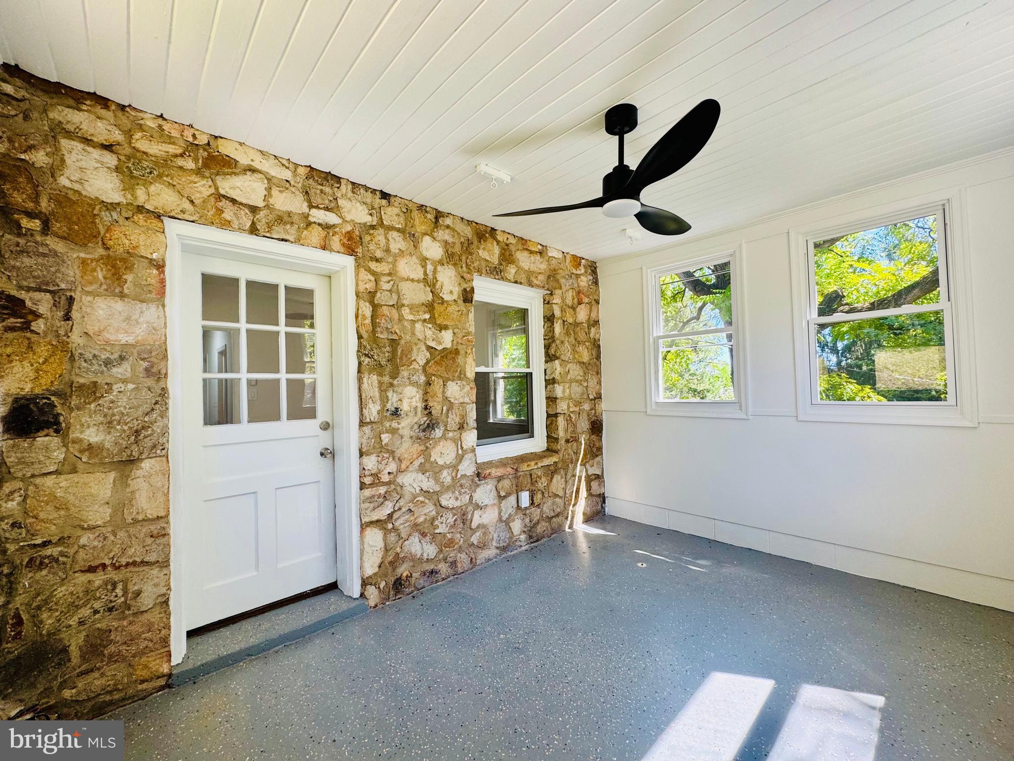 311 VILLA AVENUE