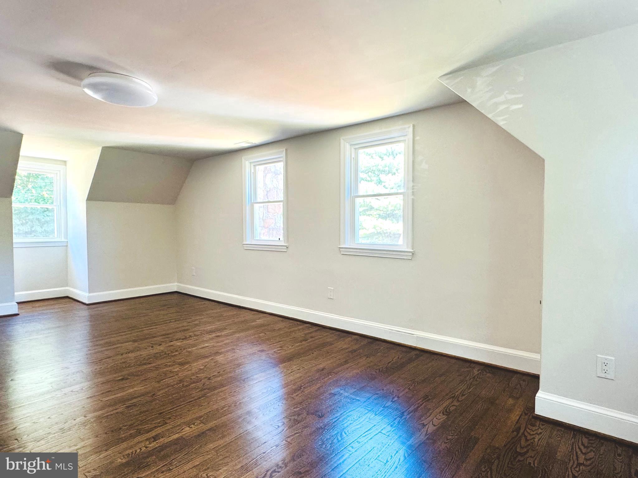 311 VILLA AVENUE