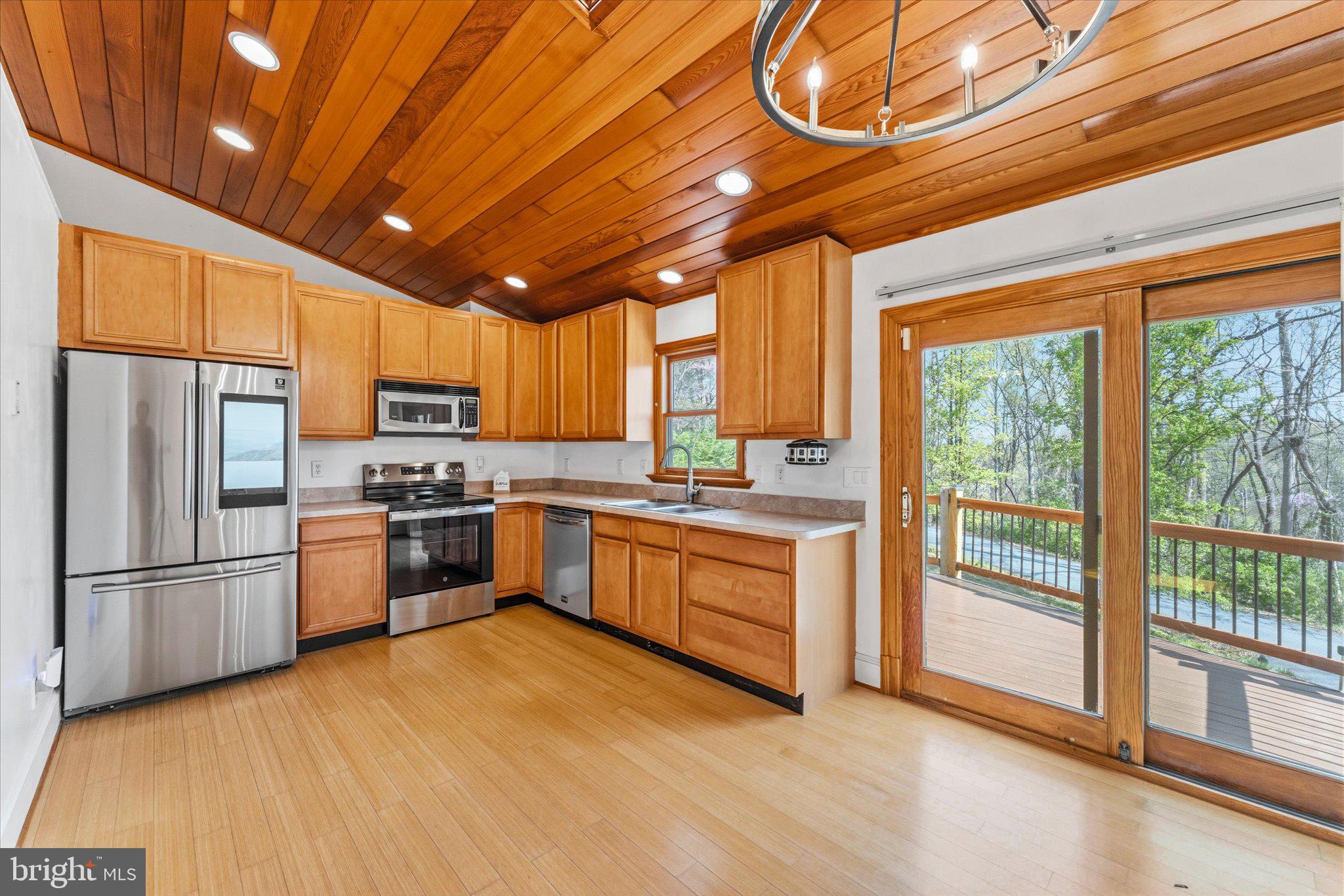 288 LOCUST GROVE ROAD