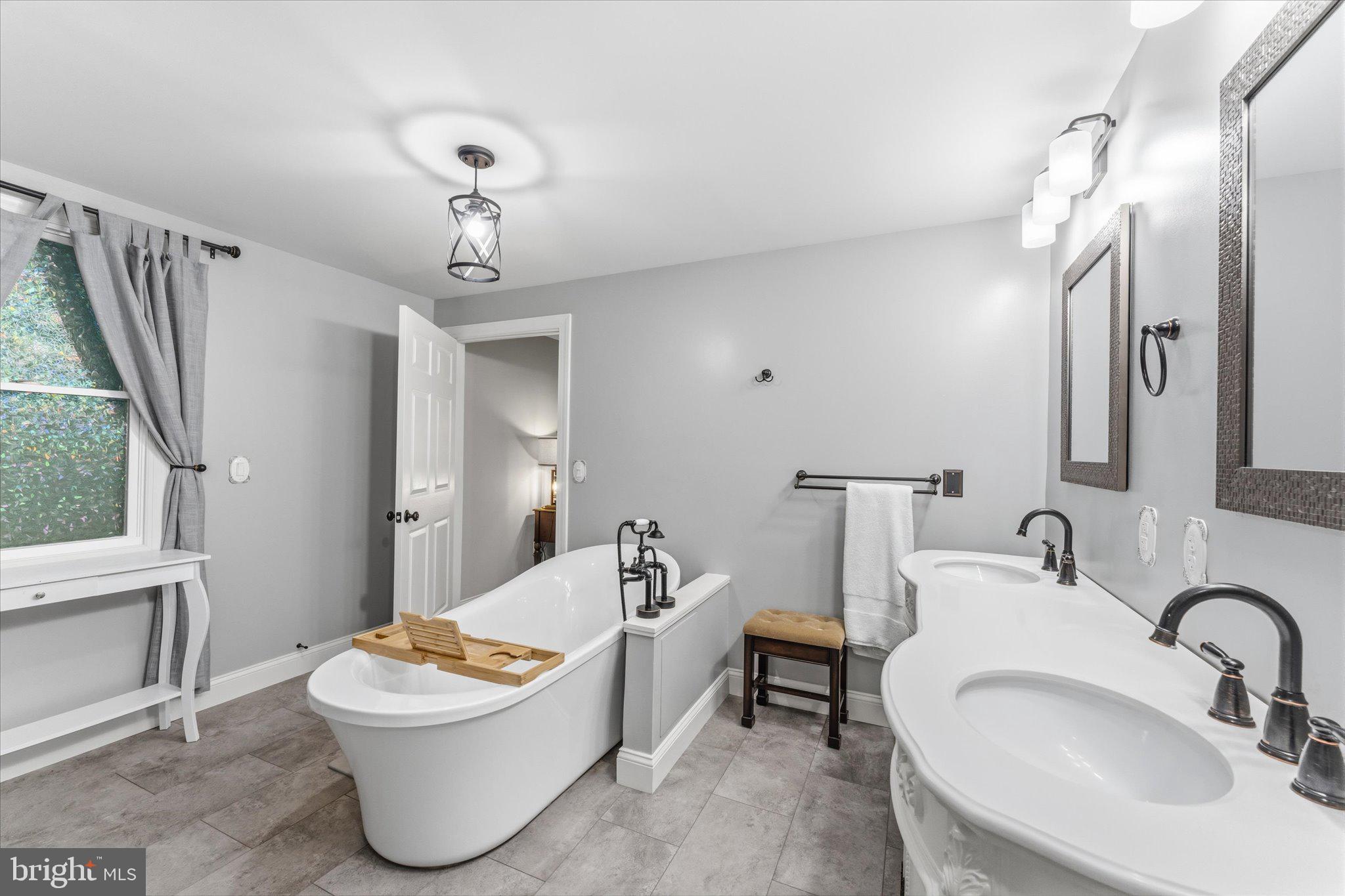 288 LOCUST GROVE ROAD