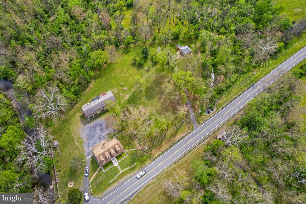 3593 & 3579 STRASBURG ROAD