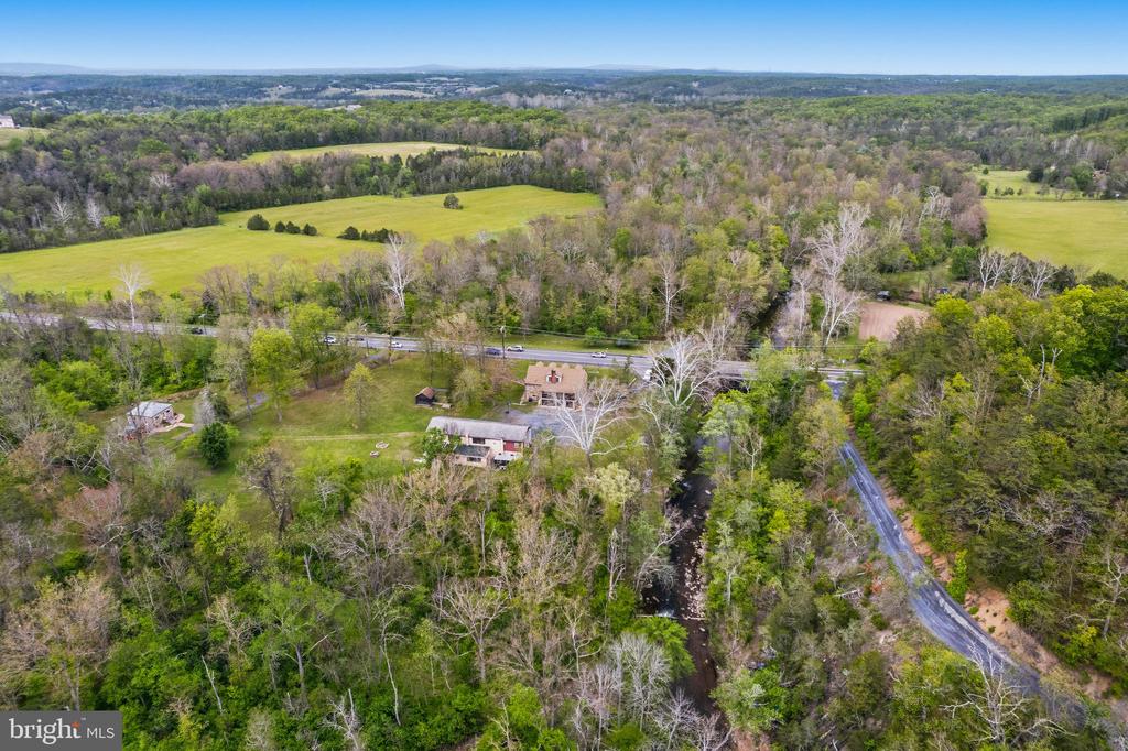3593 & 3579 STRASBURG ROAD